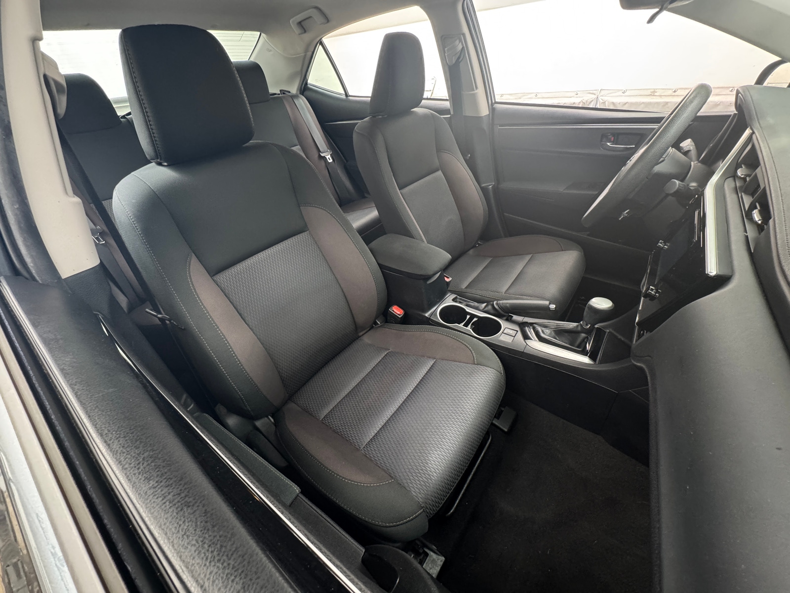 Thumbnail: 2018 Toyota Corolla - 2