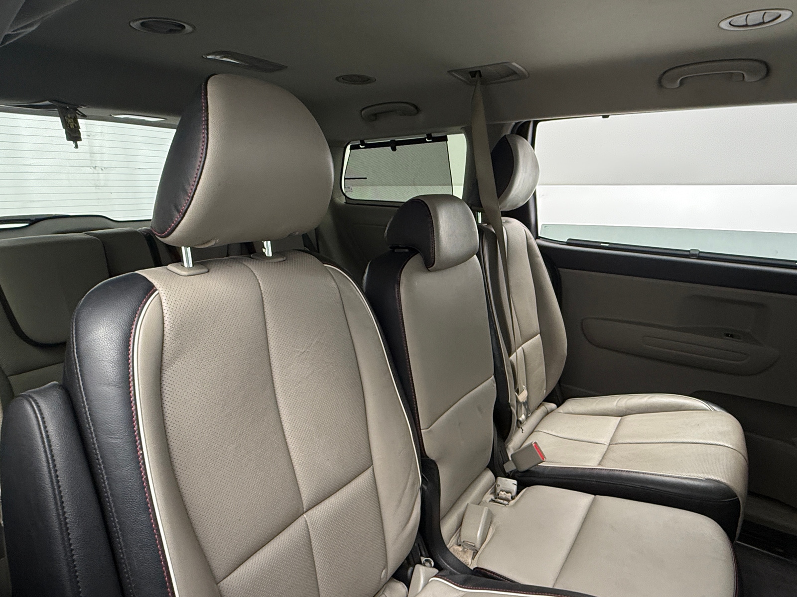 Thumbnail: 2020 Kia Sedona - 5