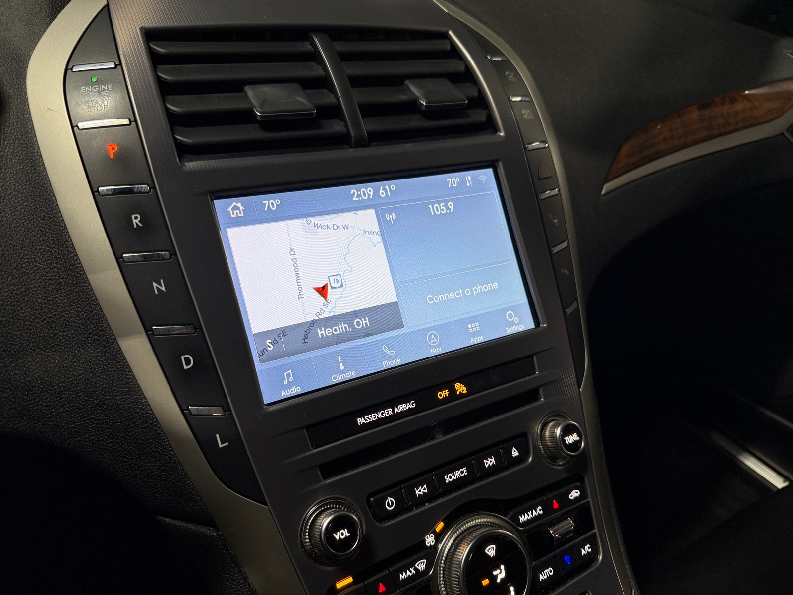 Thumbnail: 2020 Lincoln MKZ - 3