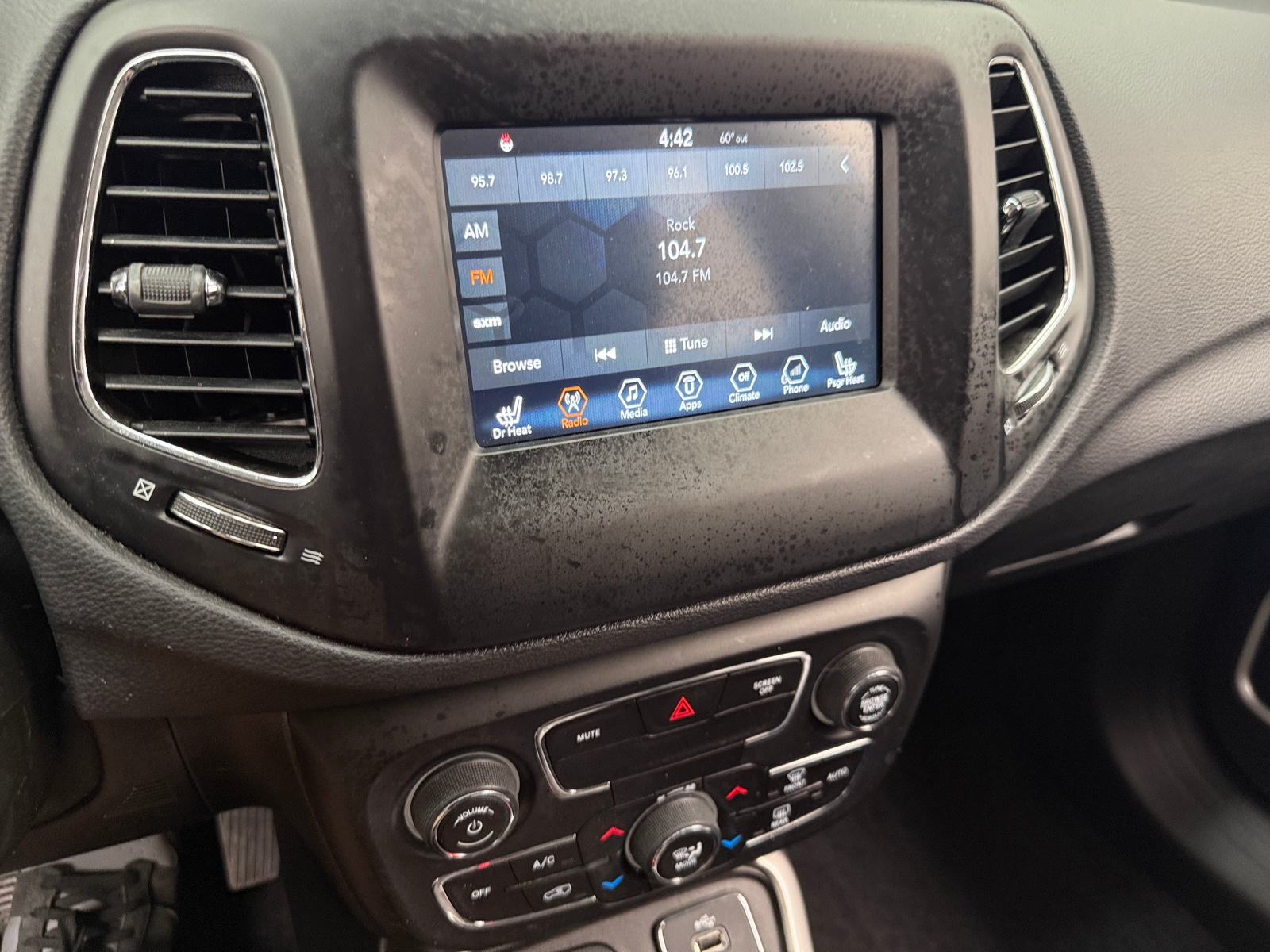 Thumbnail: 2018 Jeep Compass - 4