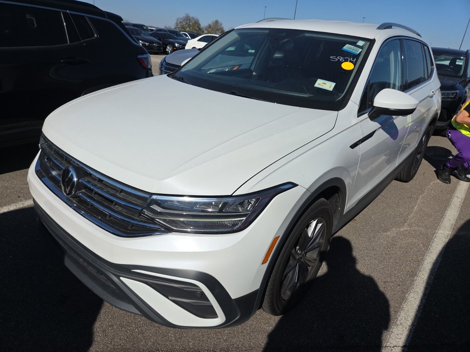 2023 Volkswagen Tiguan SE