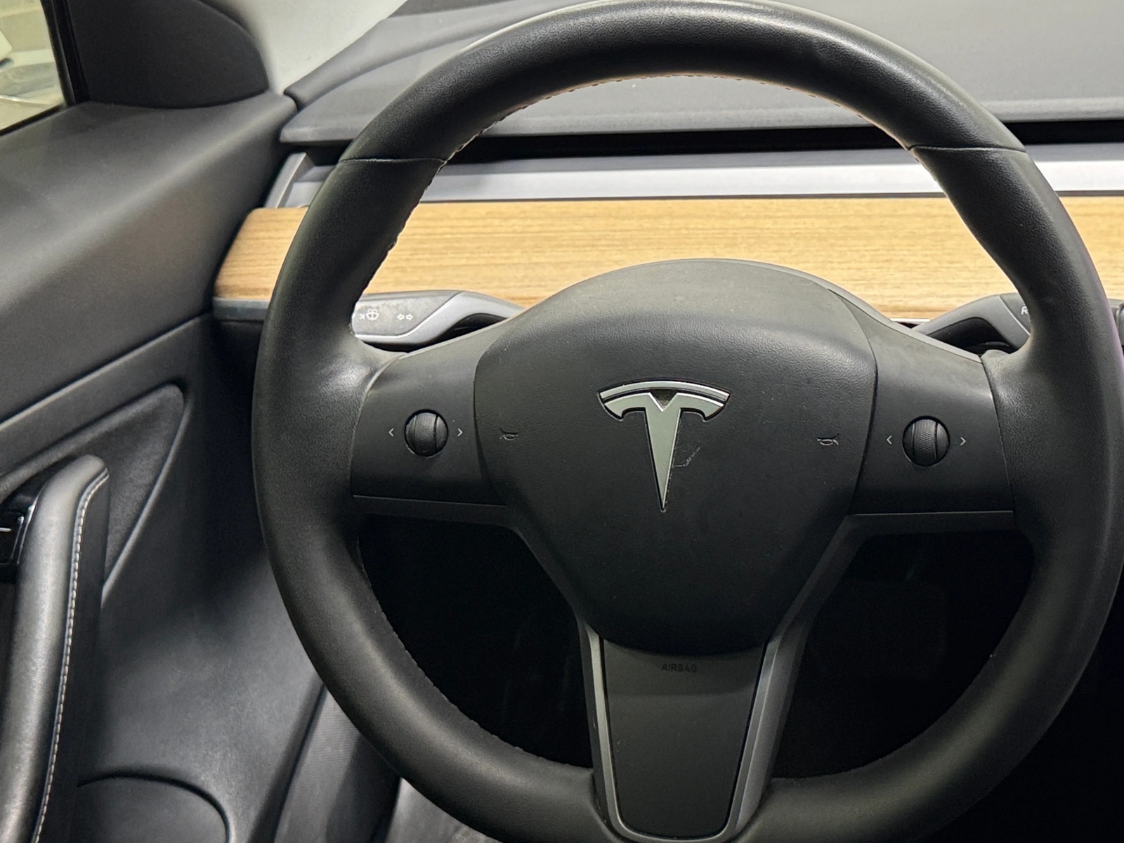 Thumbnail: 2020 Tesla Model 3 - 4