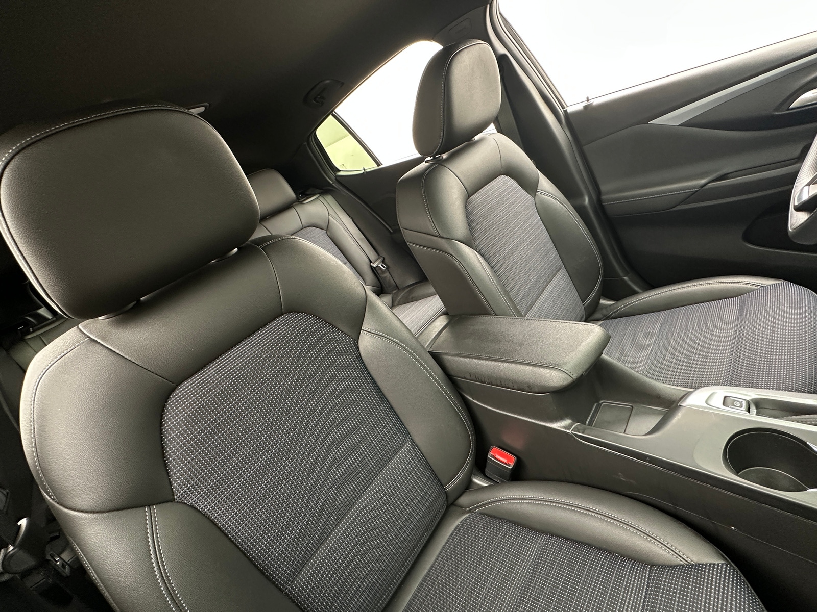 Thumbnail: 2025 Buick Envista - 2