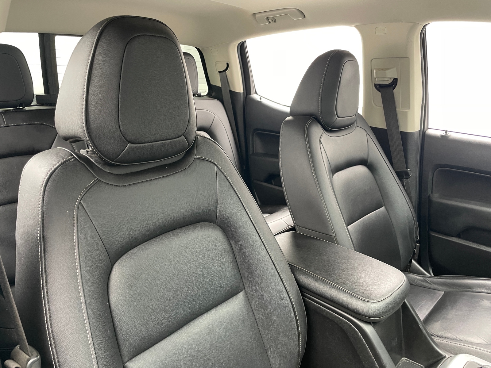 Thumbnail: 2022 Chevrolet Colorado - 2