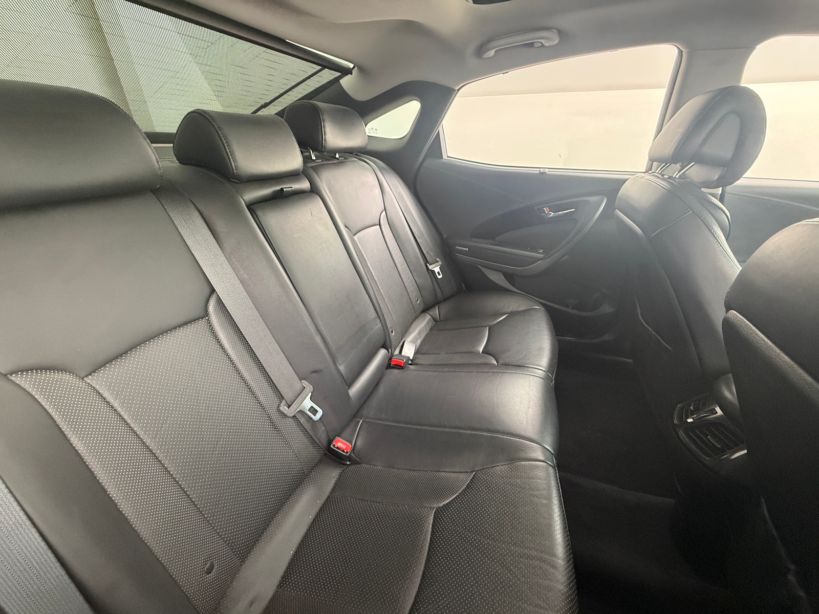 Thumbnail: 2016 Hyundai Azera - 5