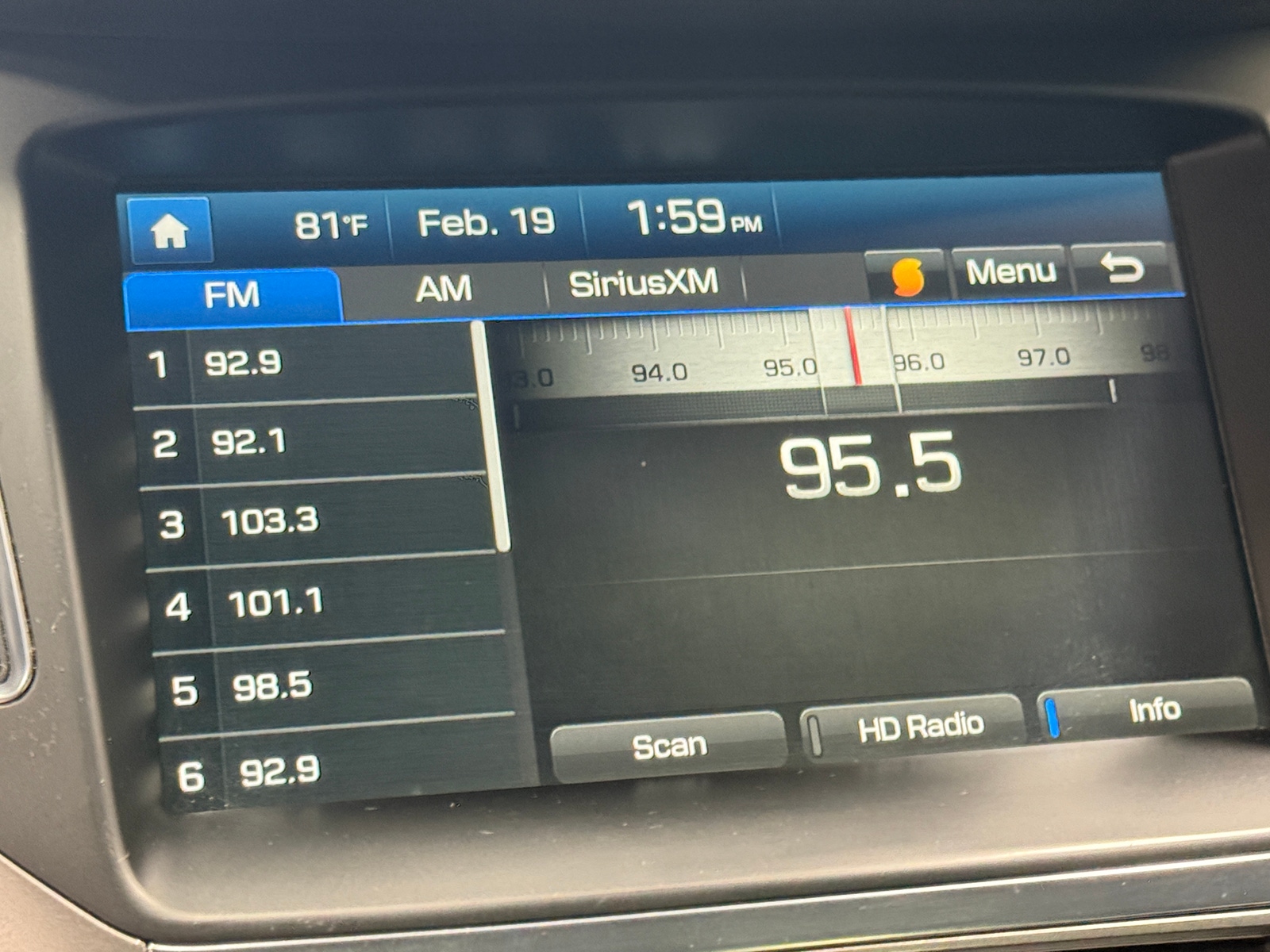 Thumbnail: 2016 Hyundai Azera - 3