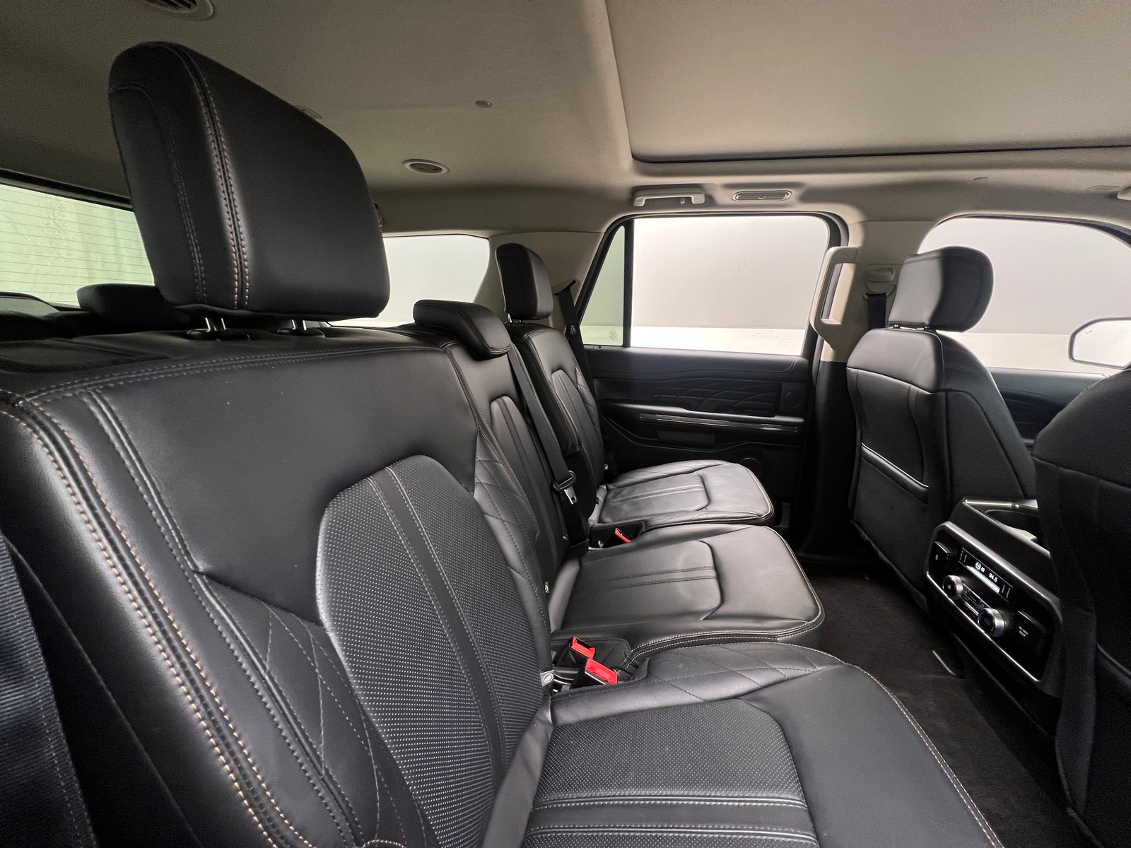 Thumbnail: 2021 Ford Expedition - 5