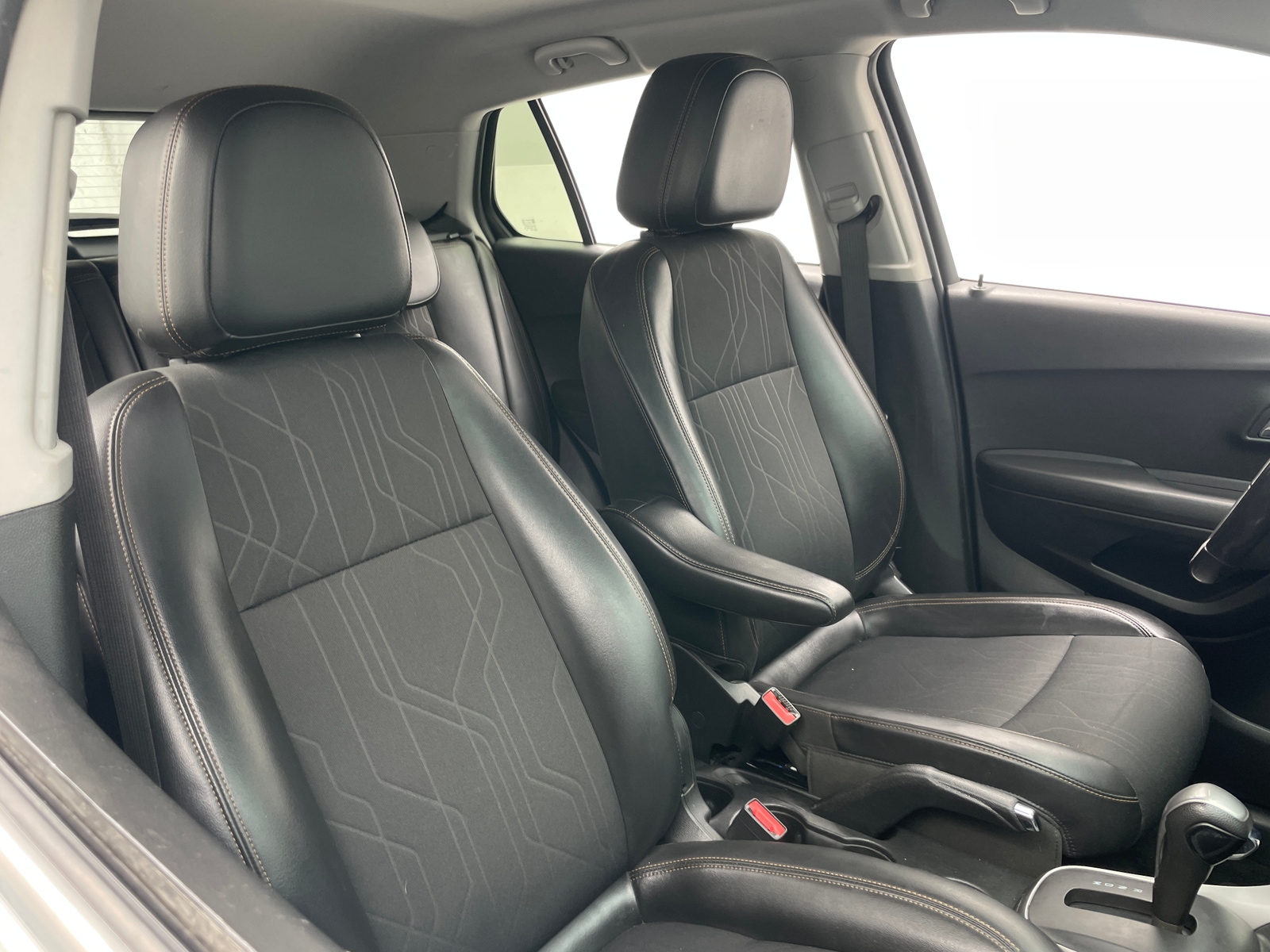 Thumbnail: 2019 Chevrolet Trax - 2