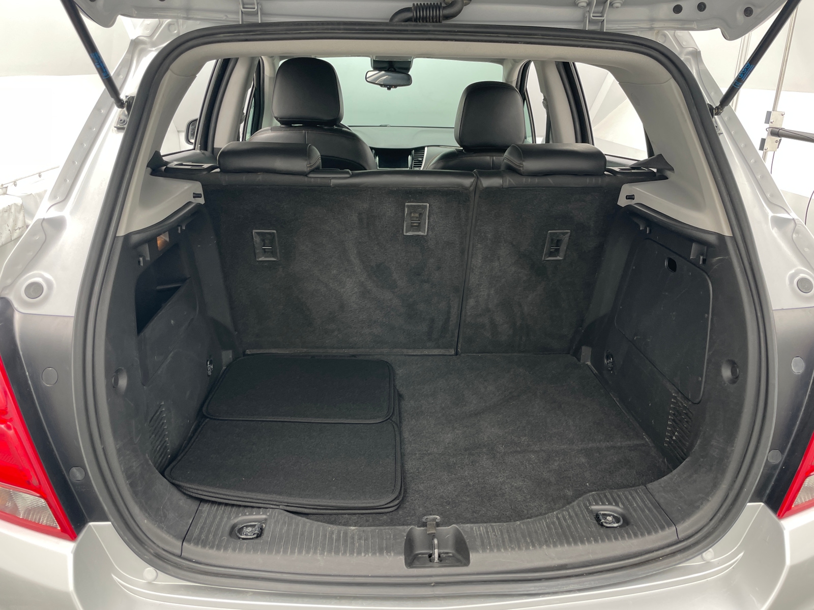 Thumbnail: 2019 Chevrolet Trax - 7