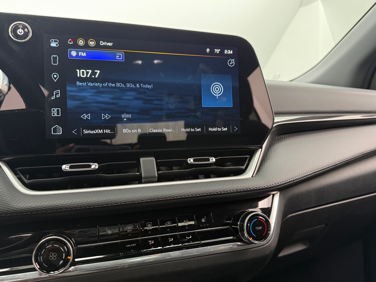 Thumbnail: 2025 Chevrolet Equinox - 4