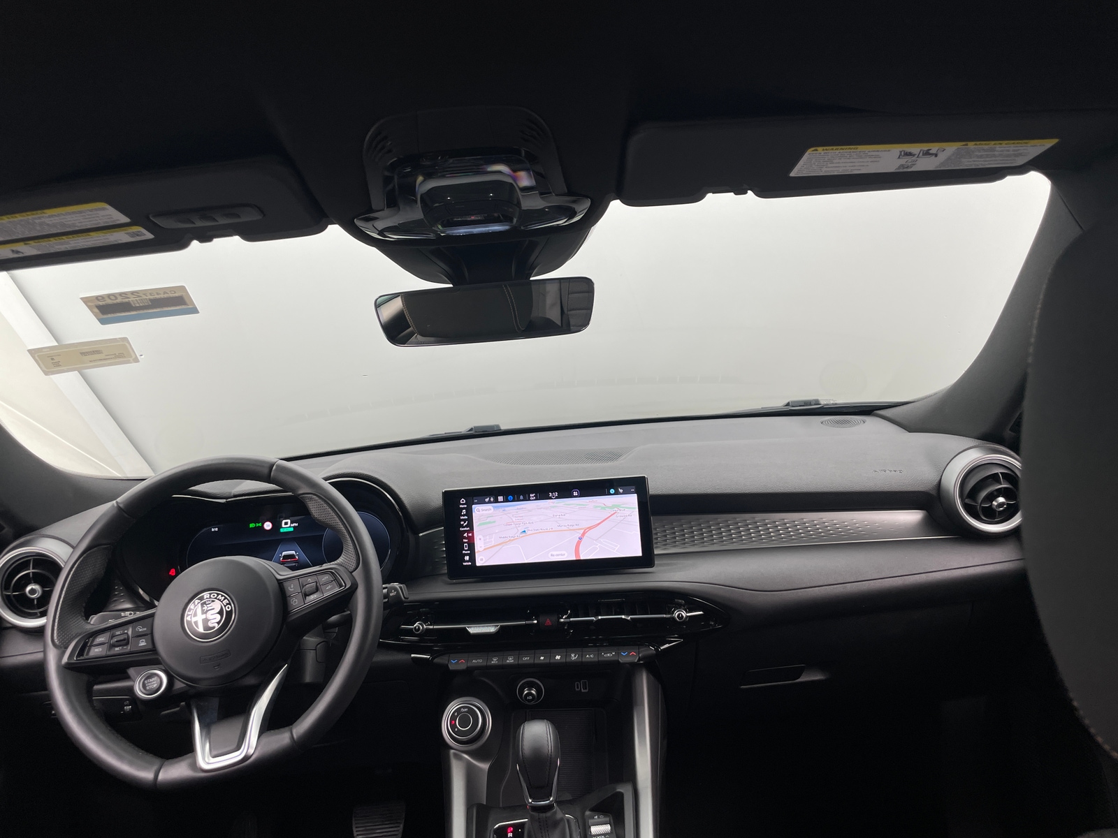 Thumbnail: 2024 Alfa Romeo Tonale - 3