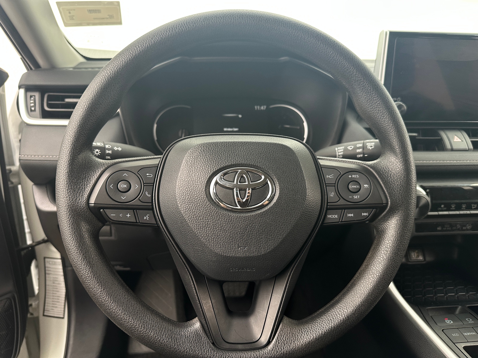 Thumbnail: 2025 Toyota RAV4 - 5