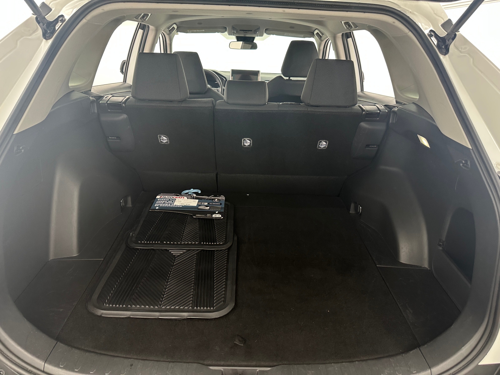 Thumbnail: 2025 Toyota RAV4 - 7