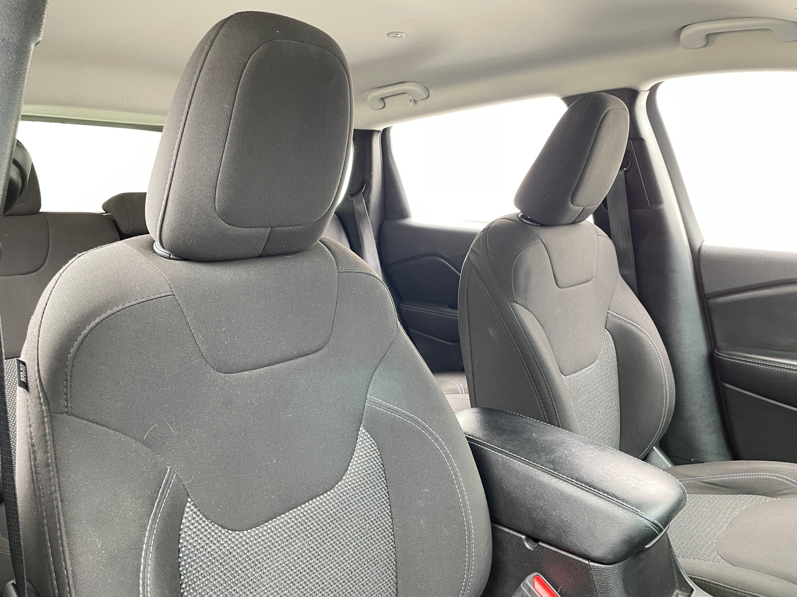 Thumbnail: 2020 Jeep Cherokee - 2