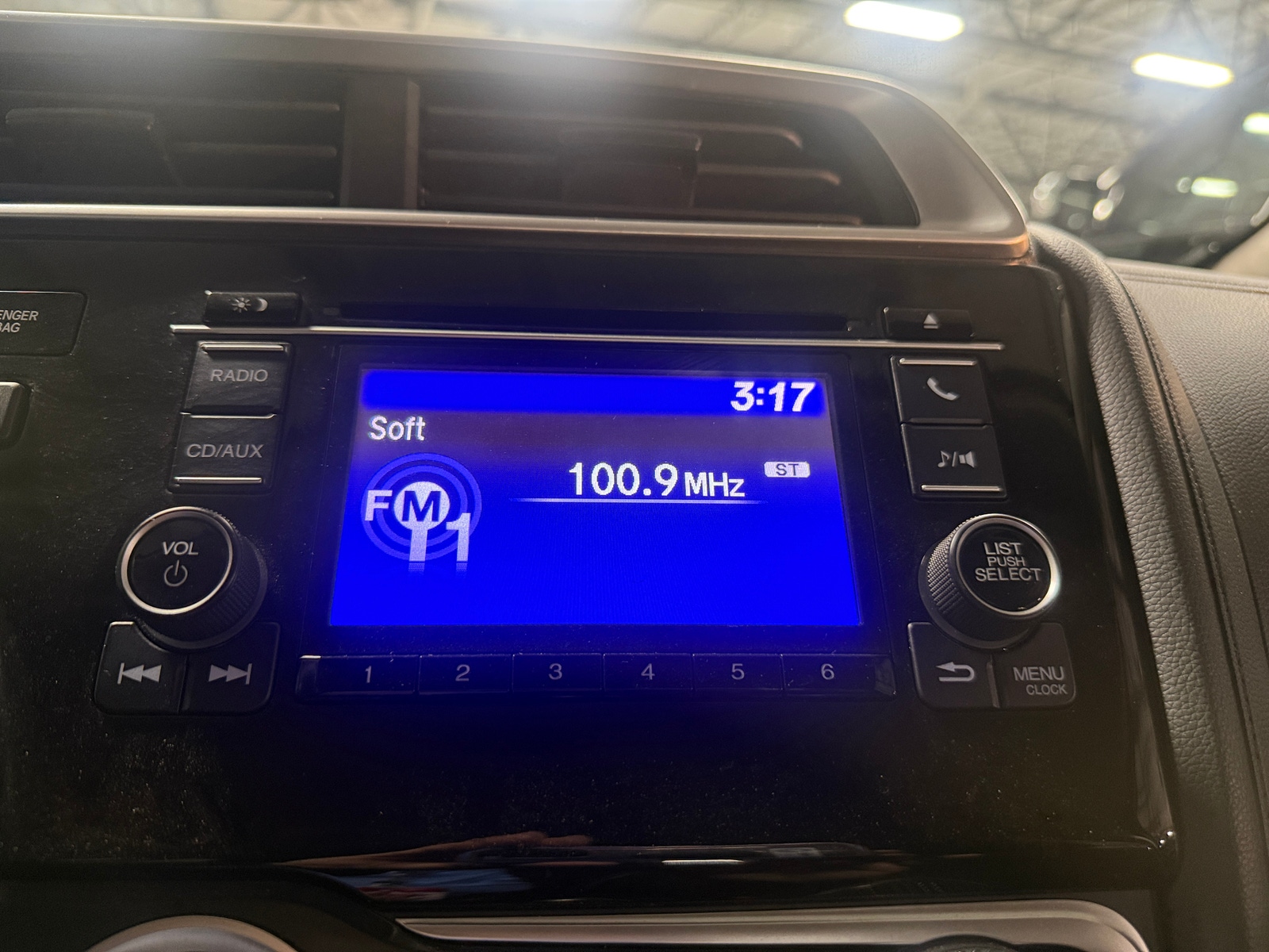 Thumbnail: 2017 Honda Fit - 4