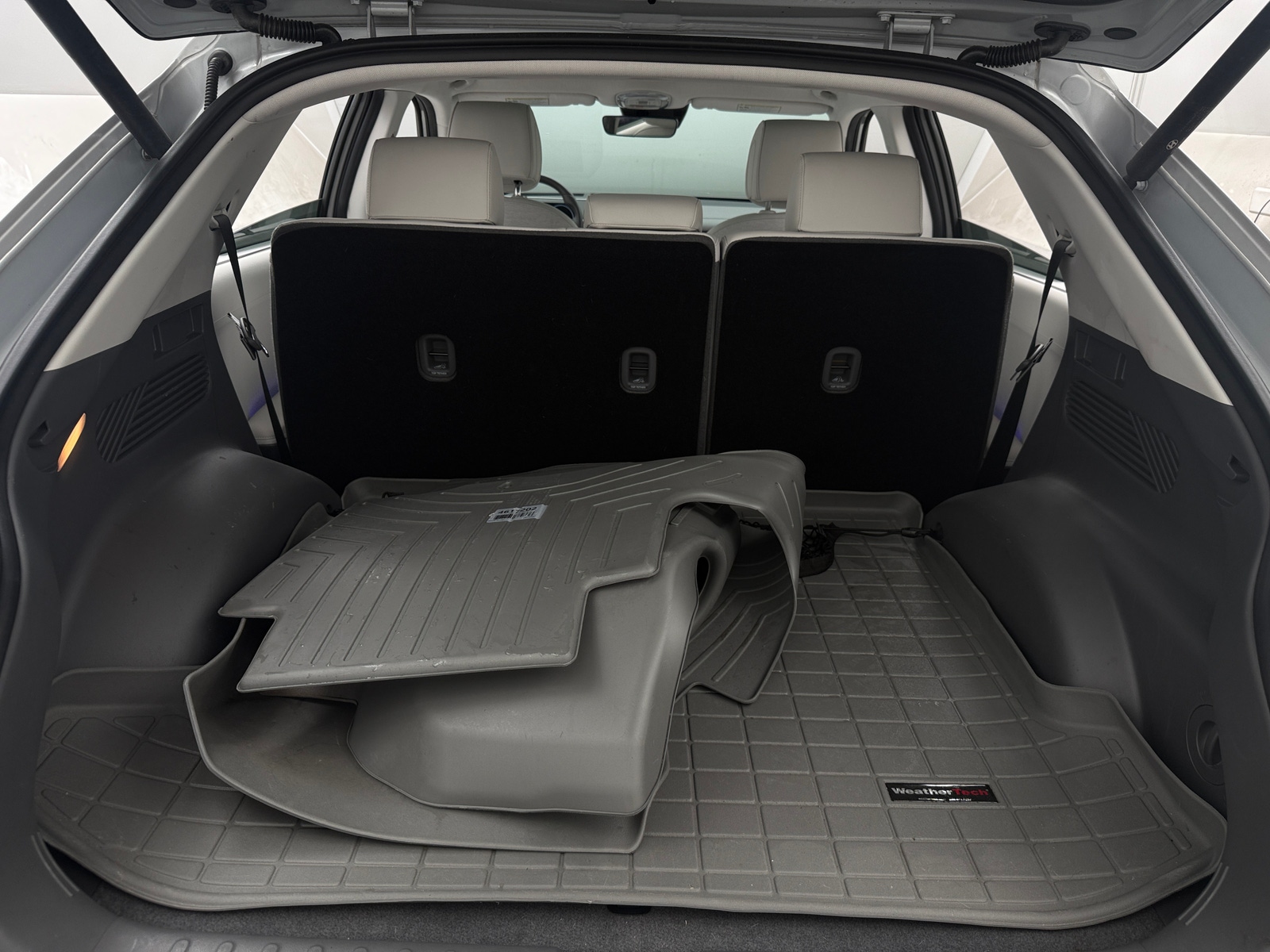 Thumbnail: 2023 Hyundai Ioniq 5 - 6