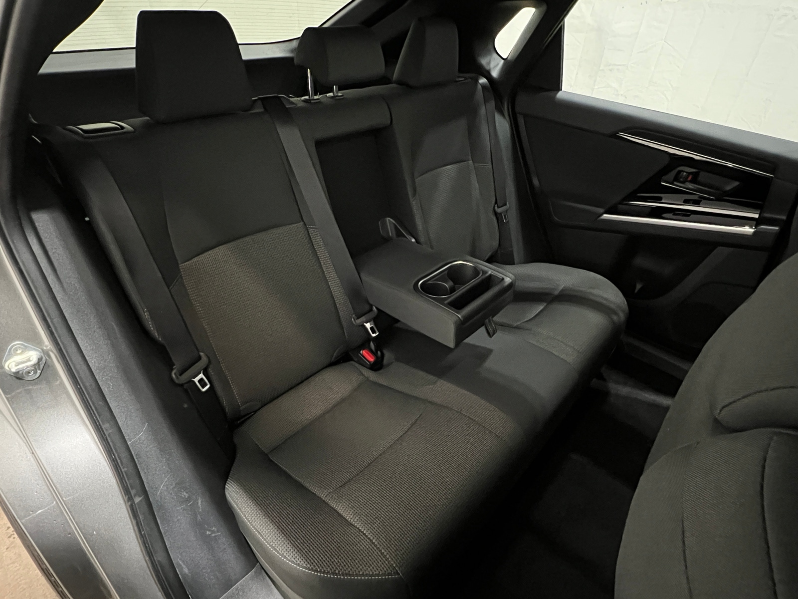 Thumbnail: 2024 Subaru Solterra - 6