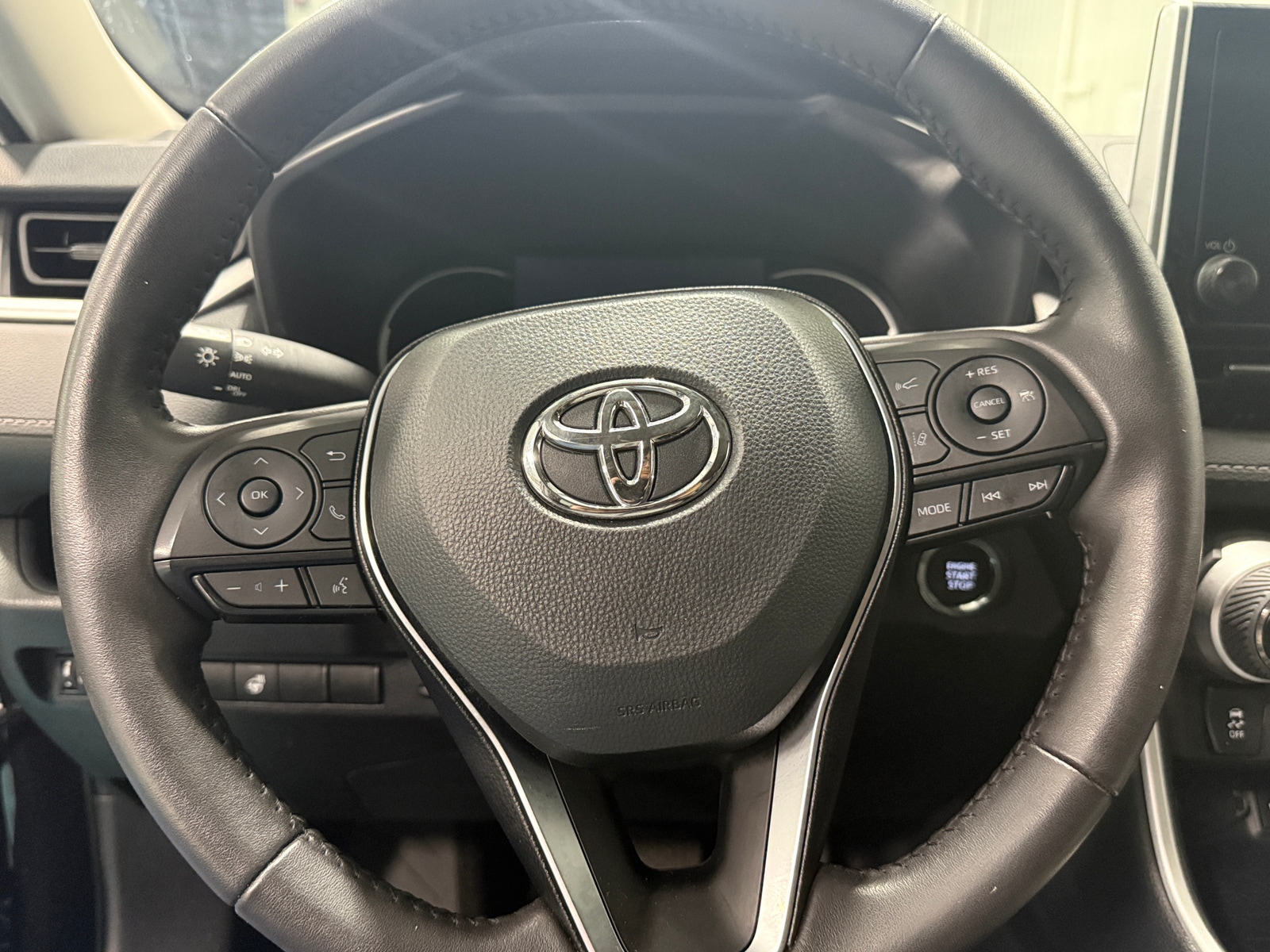 Thumbnail: 2025 Toyota RAV4 - 5