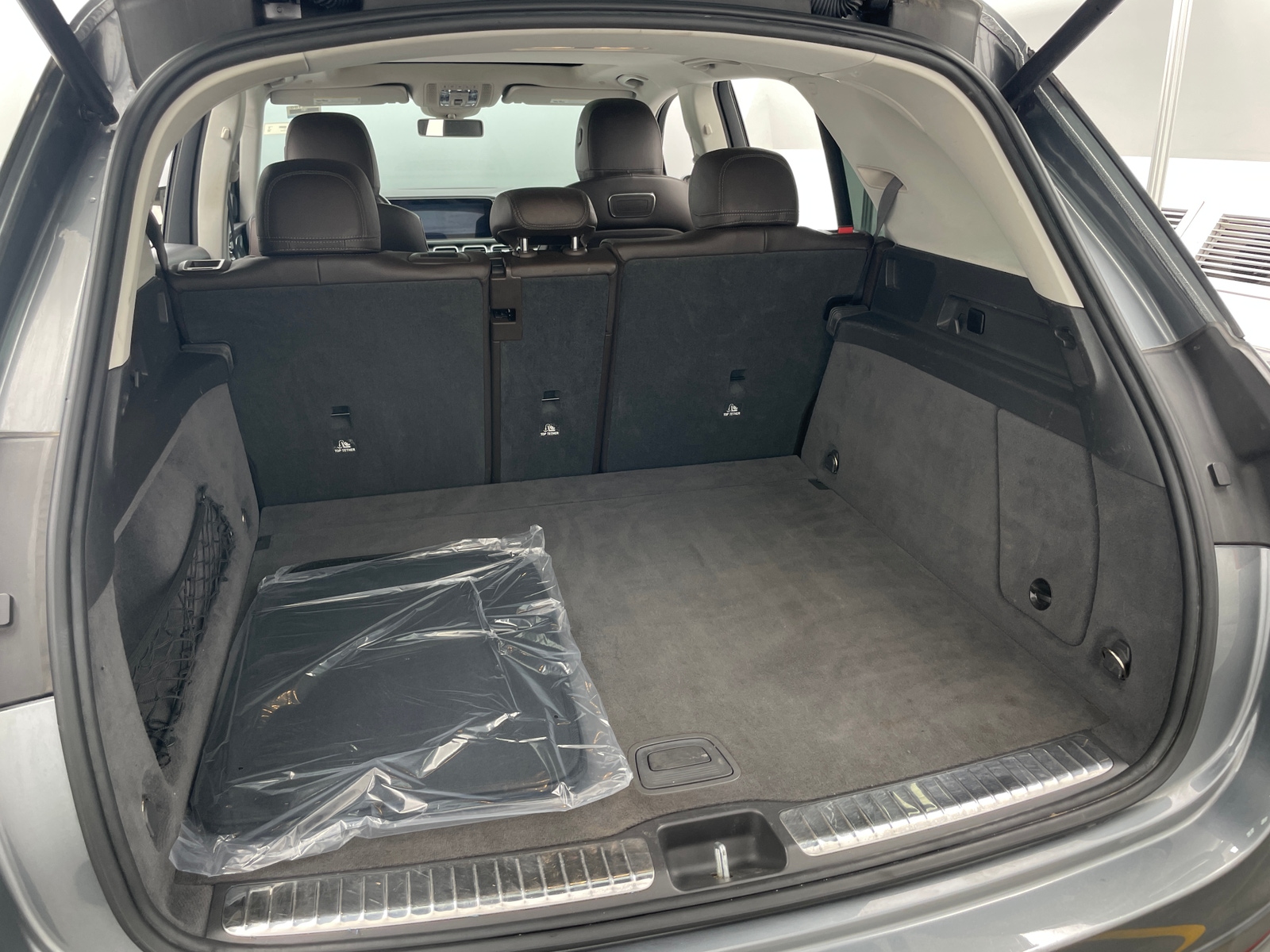 Thumbnail: 2020 Mercedes-Benz GLE - 6