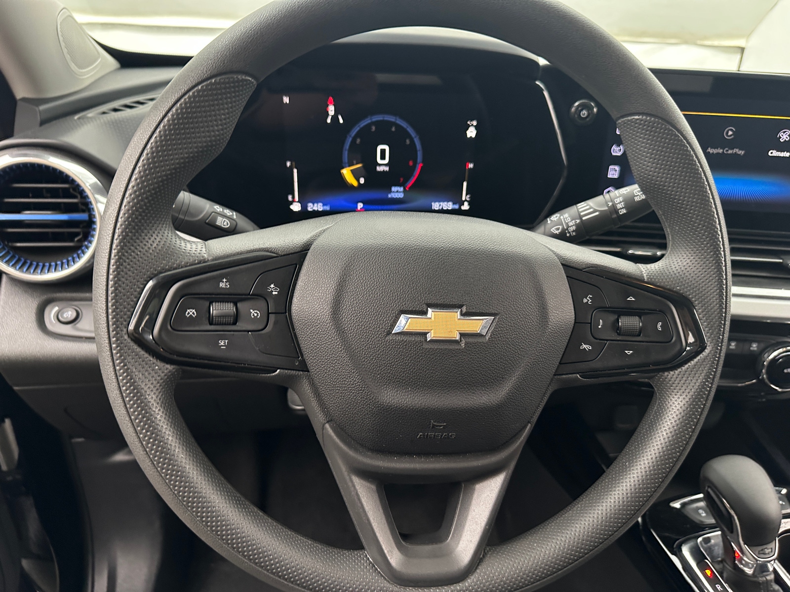 Thumbnail: 2025 Chevrolet Trax - 5