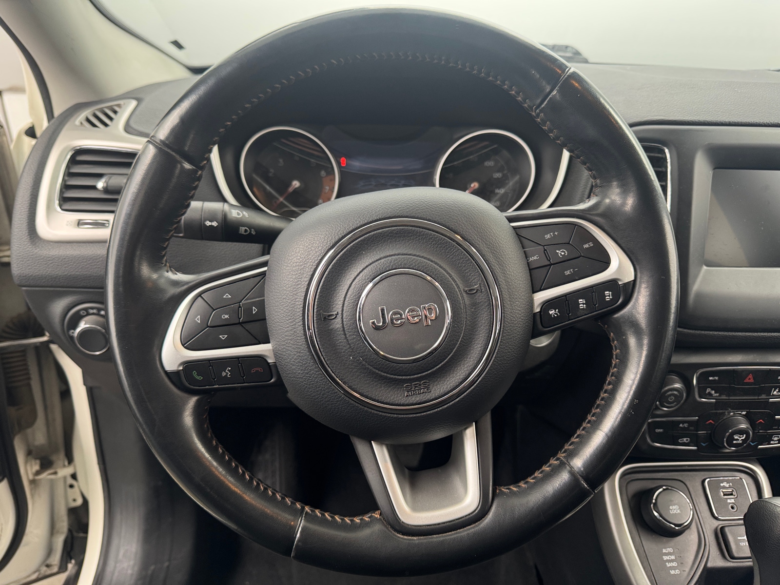 Thumbnail: 2020 Jeep Compass - 5