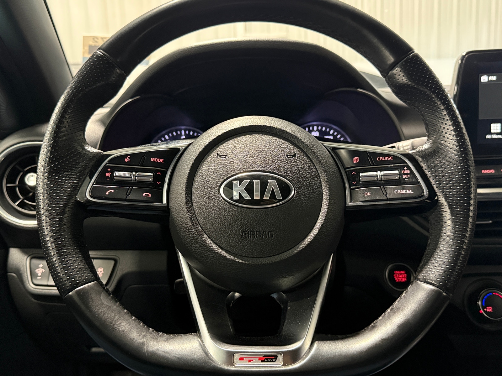 Thumbnail: 2021 Kia Forte - 5