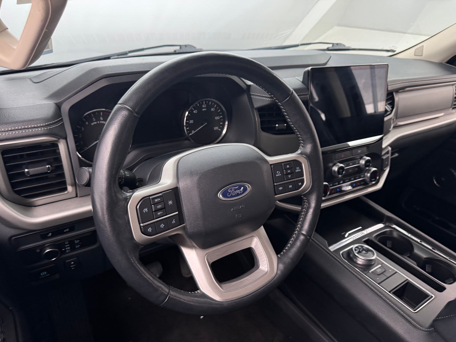 Thumbnail: 2023 Ford Expedition MAX - 4