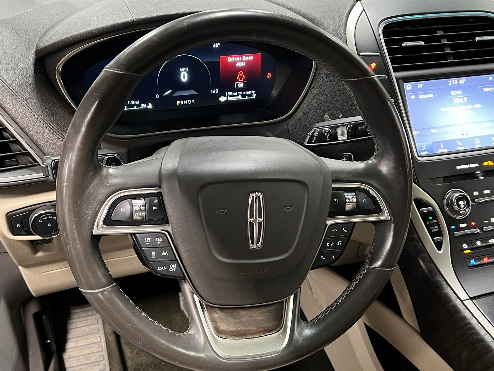 Thumbnail: 2020 Lincoln Nautilus - 4