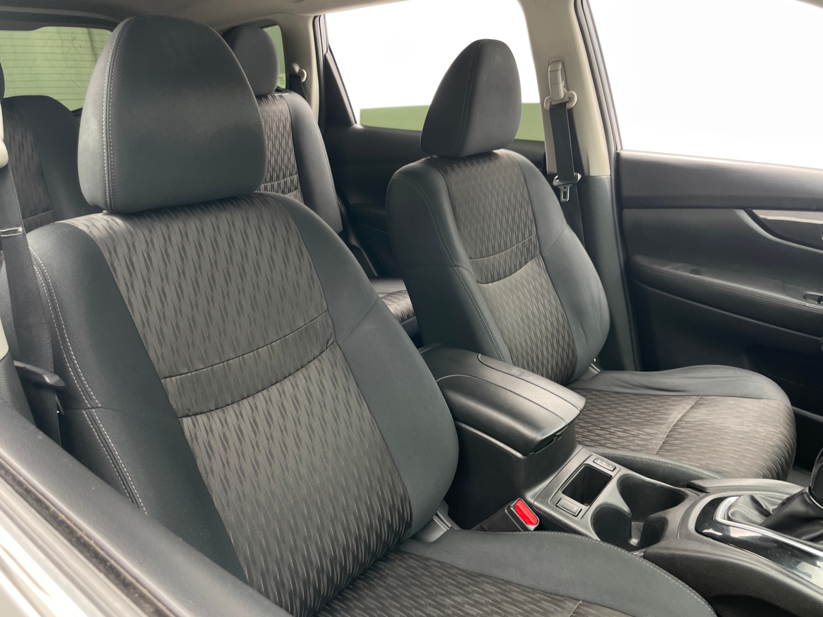 Thumbnail: 2018 Nissan Rogue - 2