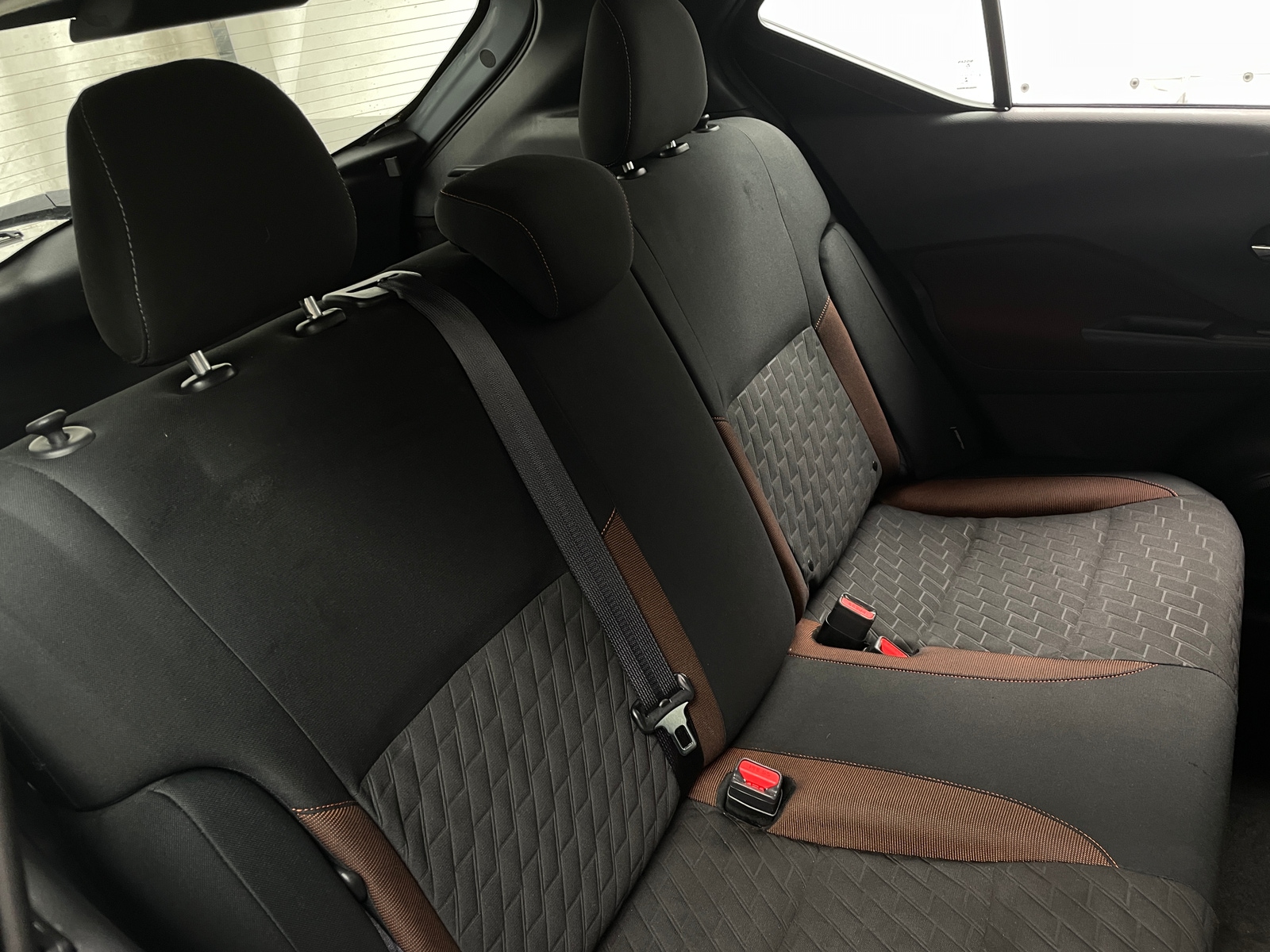 Thumbnail: 2021 Nissan Kicks - 6