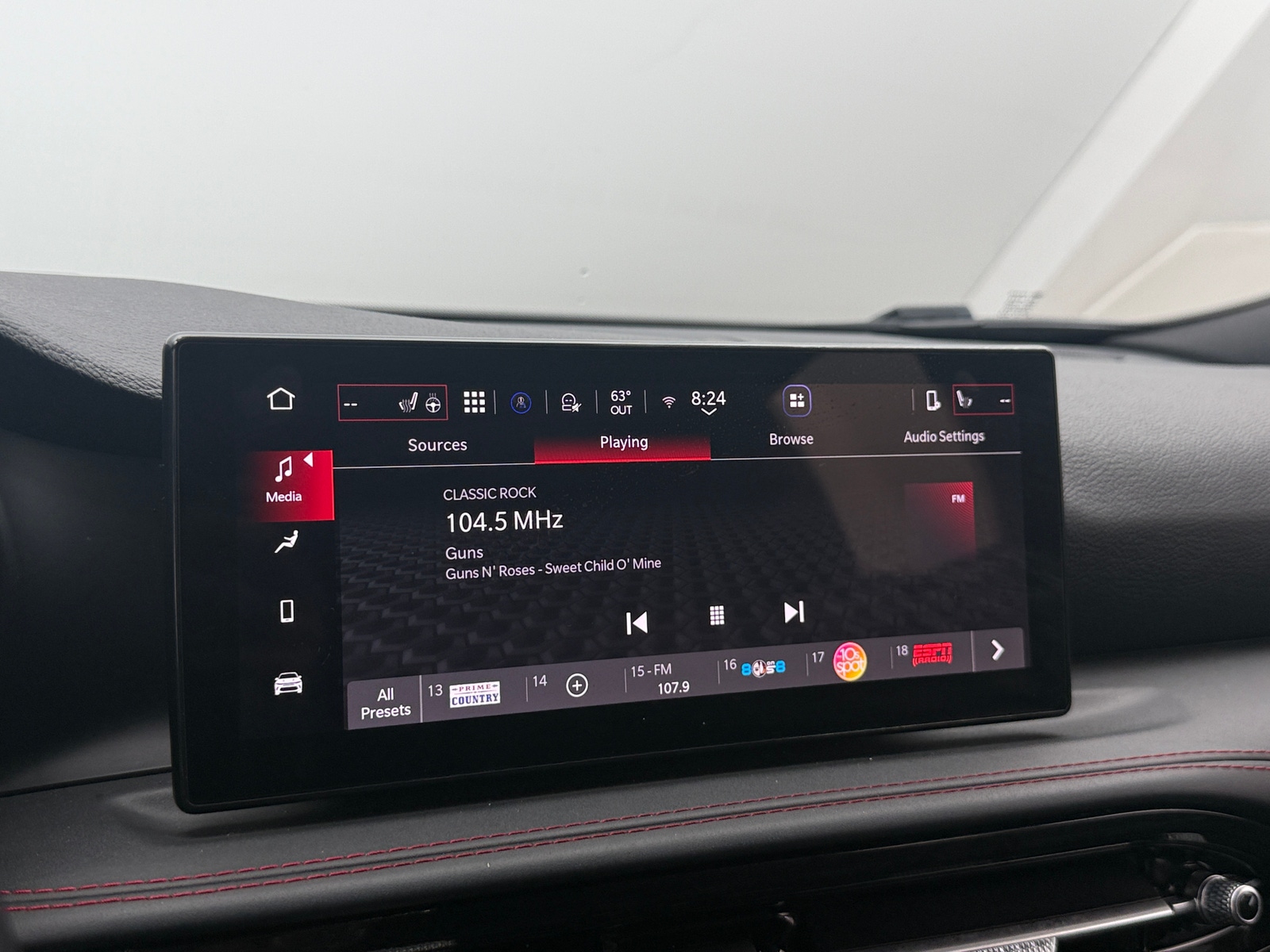 Thumbnail: 2024 Dodge Hornet - 3