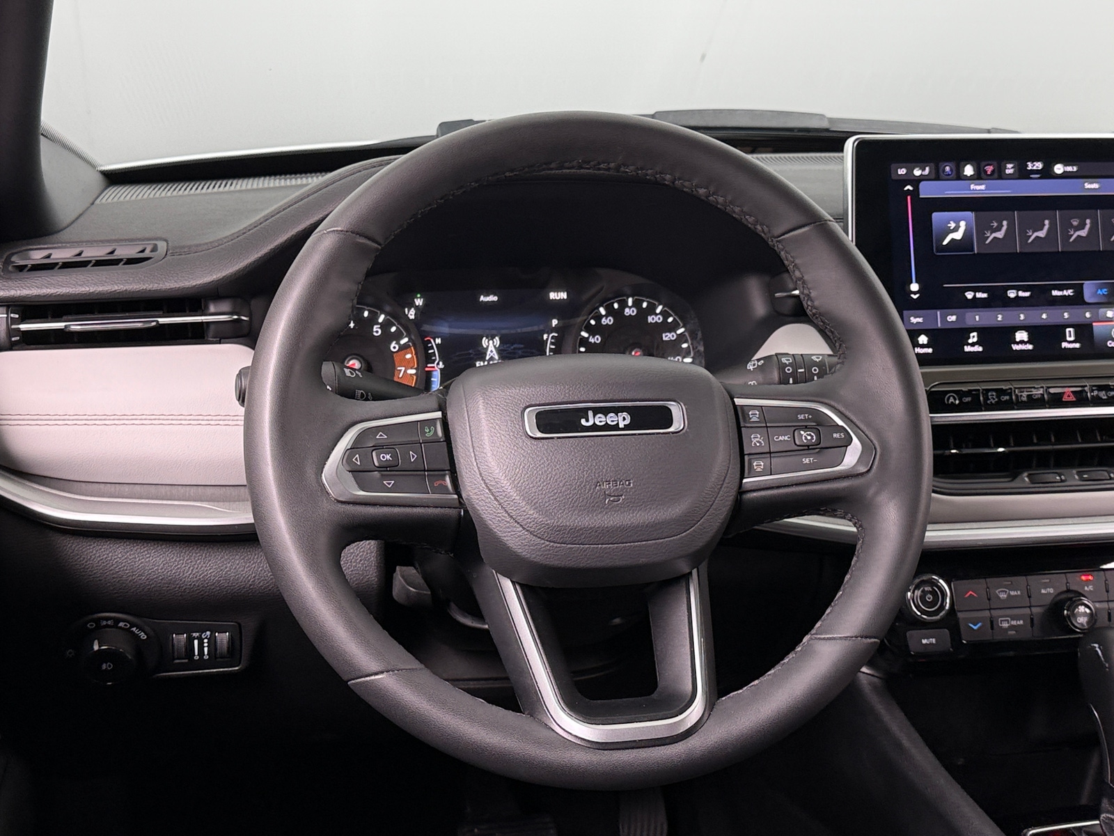 Thumbnail: 2025 Jeep Compass - 4