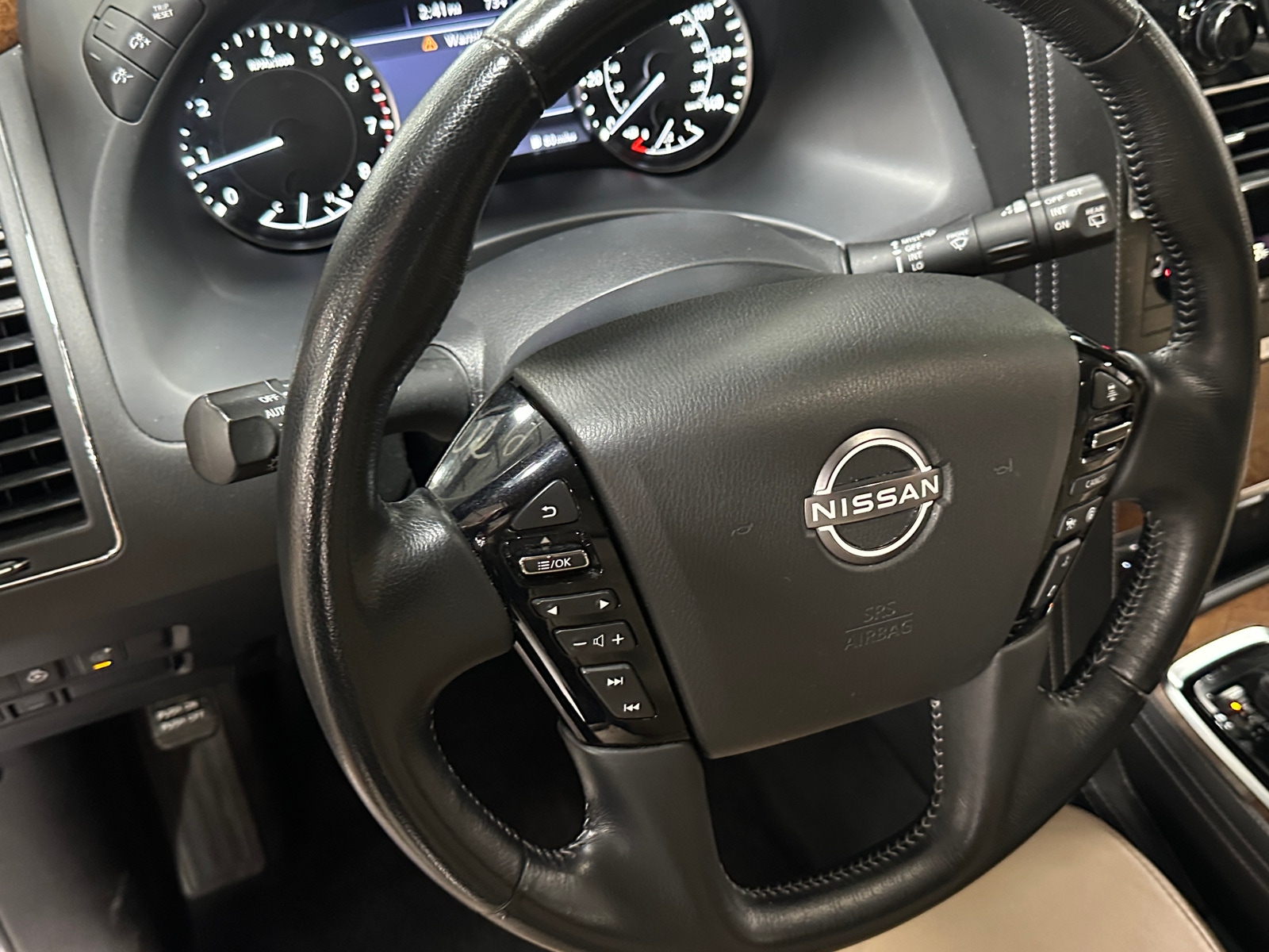 Thumbnail: 2023 Nissan Armada - 4