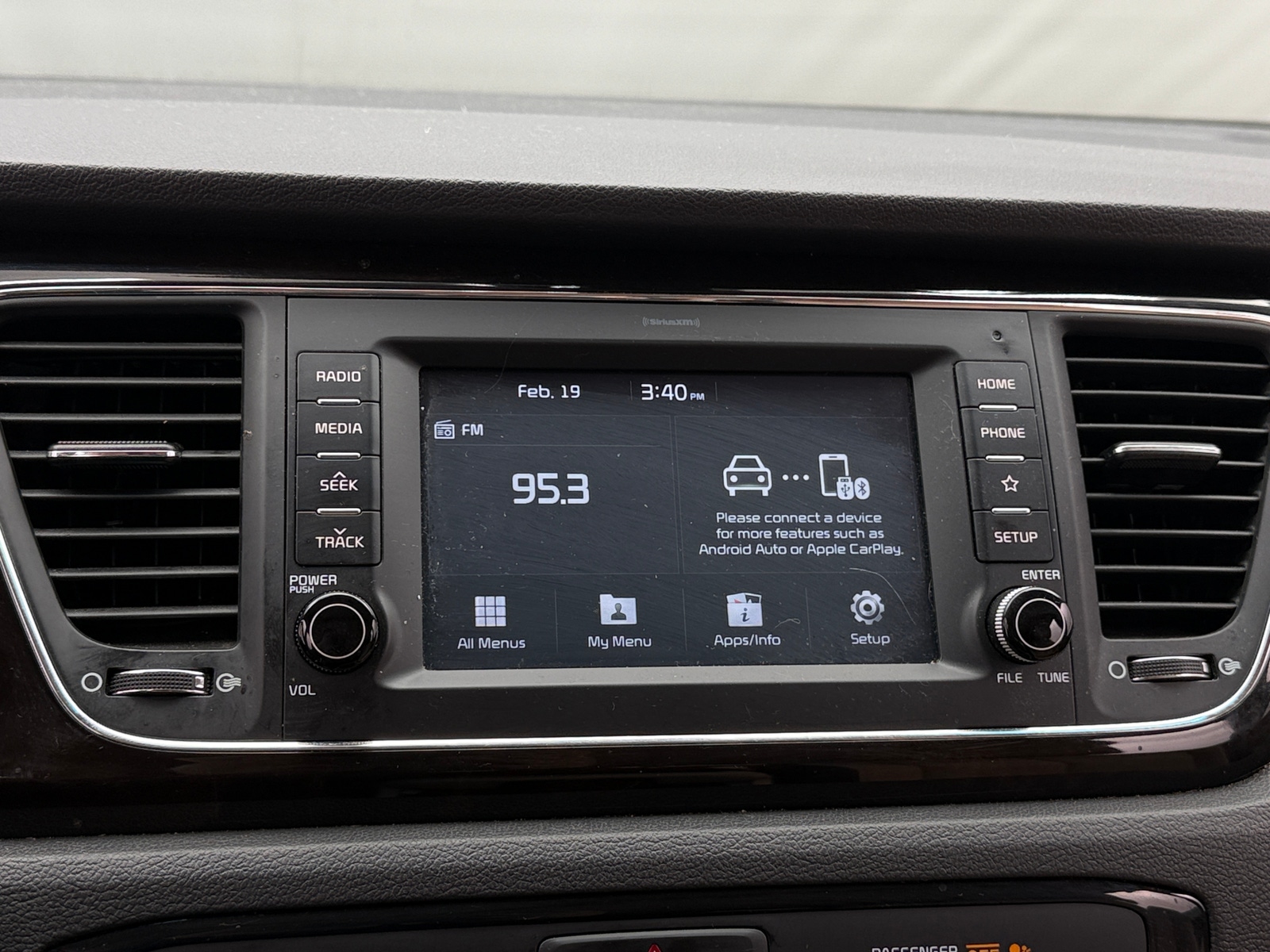 Thumbnail: 2019 Kia Sedona - 3