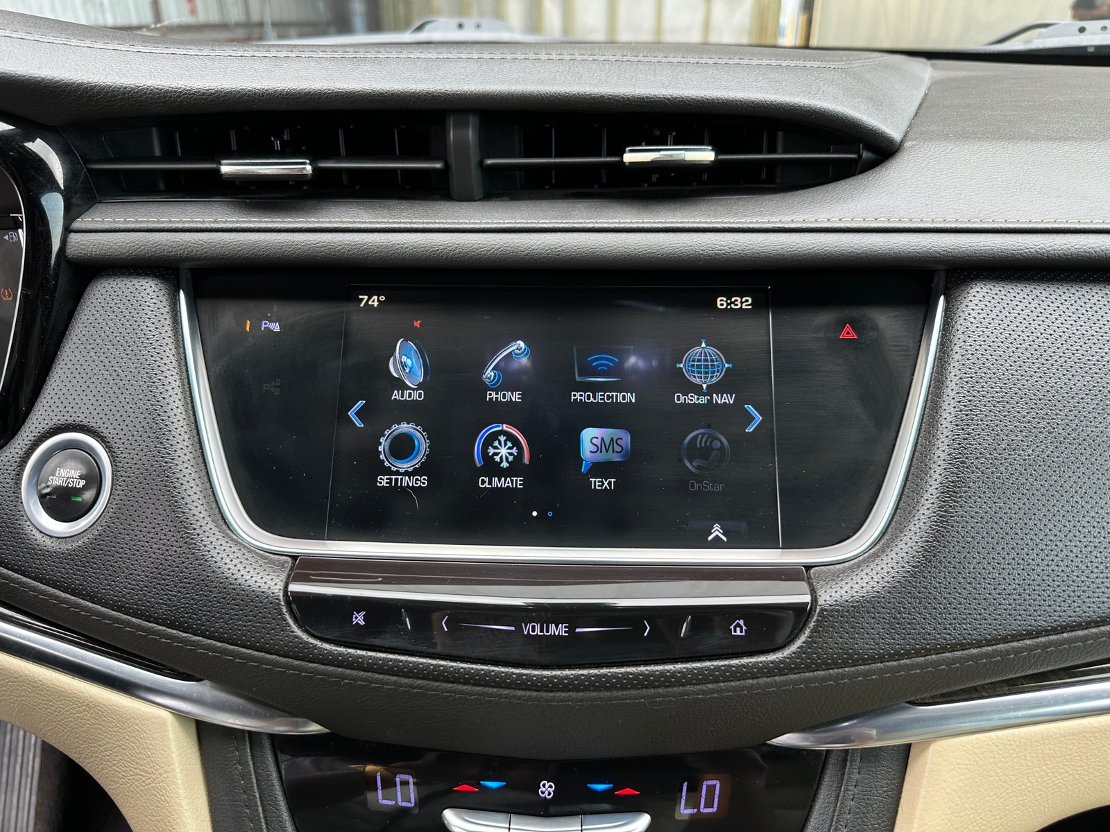 Thumbnail: 2019 Cadillac XT5 - 3