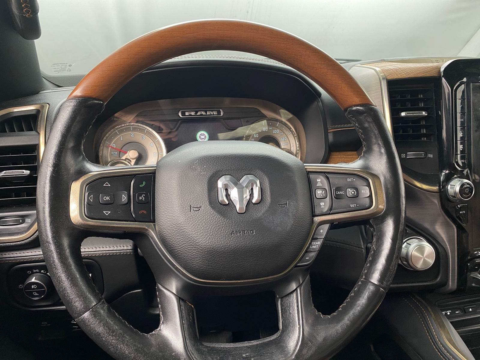 Thumbnail: 2019 RAM 1500 - 4