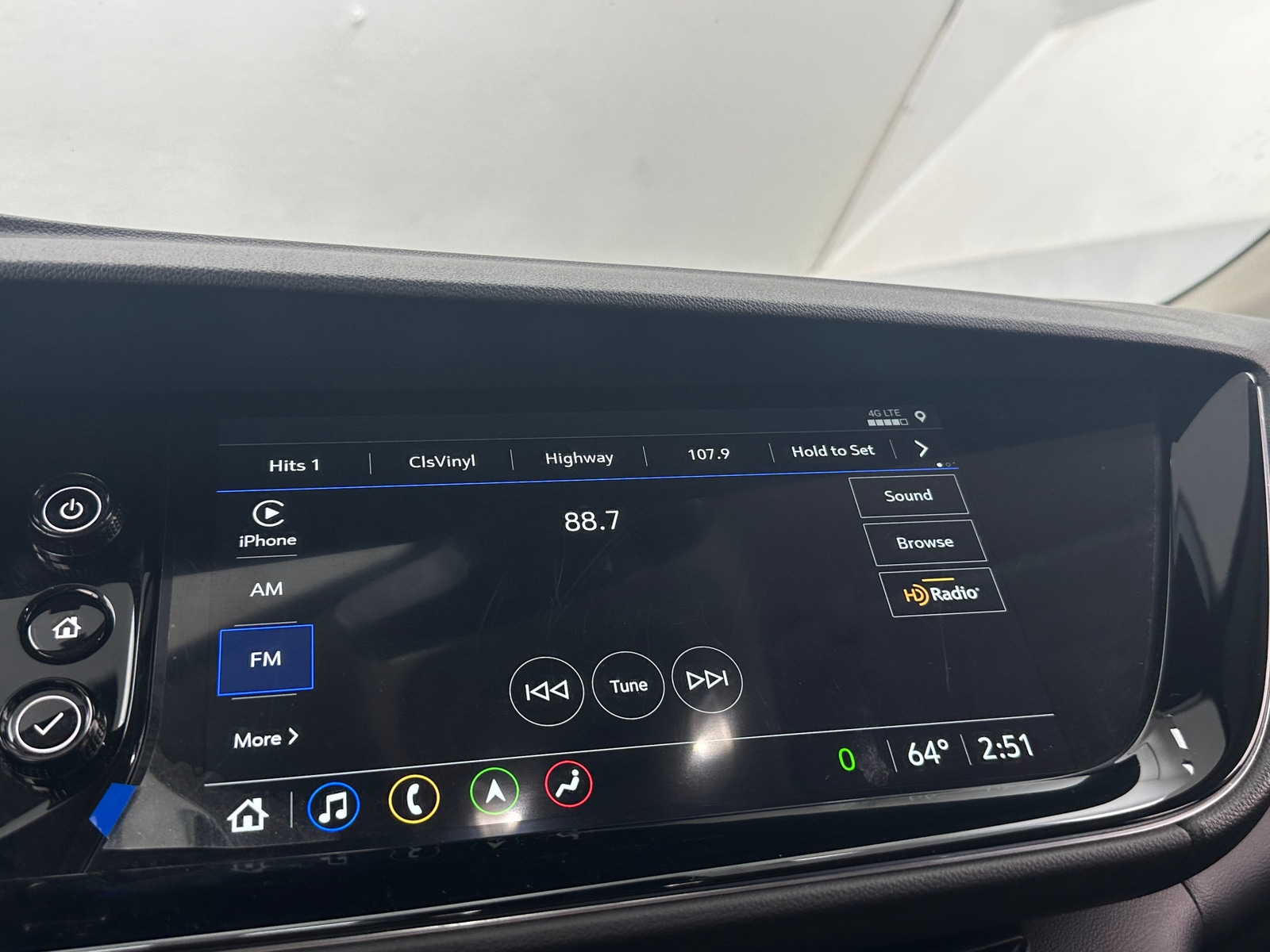 Thumbnail: 2023 Buick Envision - 3