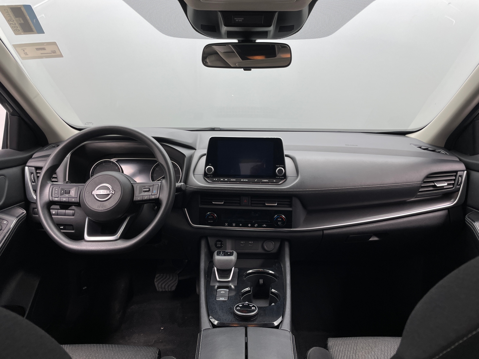 Thumbnail: 2024 Nissan Rogue - 3