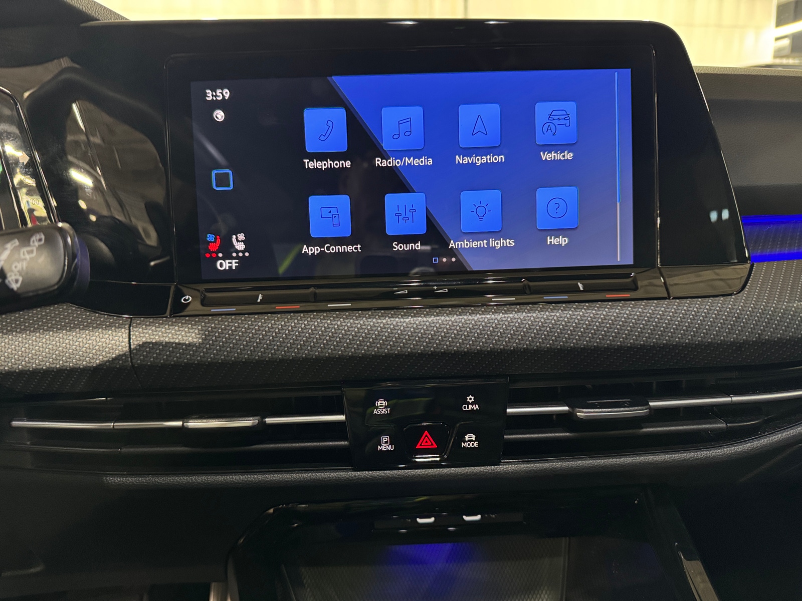 Thumbnail: 2024 Volkswagen Golf - 3