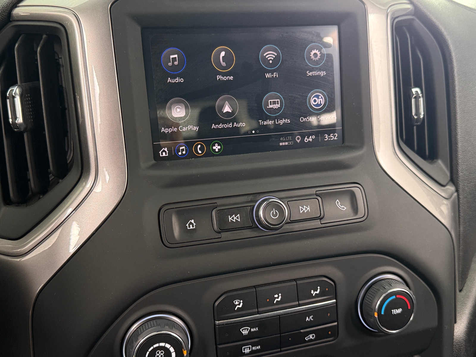 Thumbnail: 2024 Chevrolet Silverado 2500 - 4