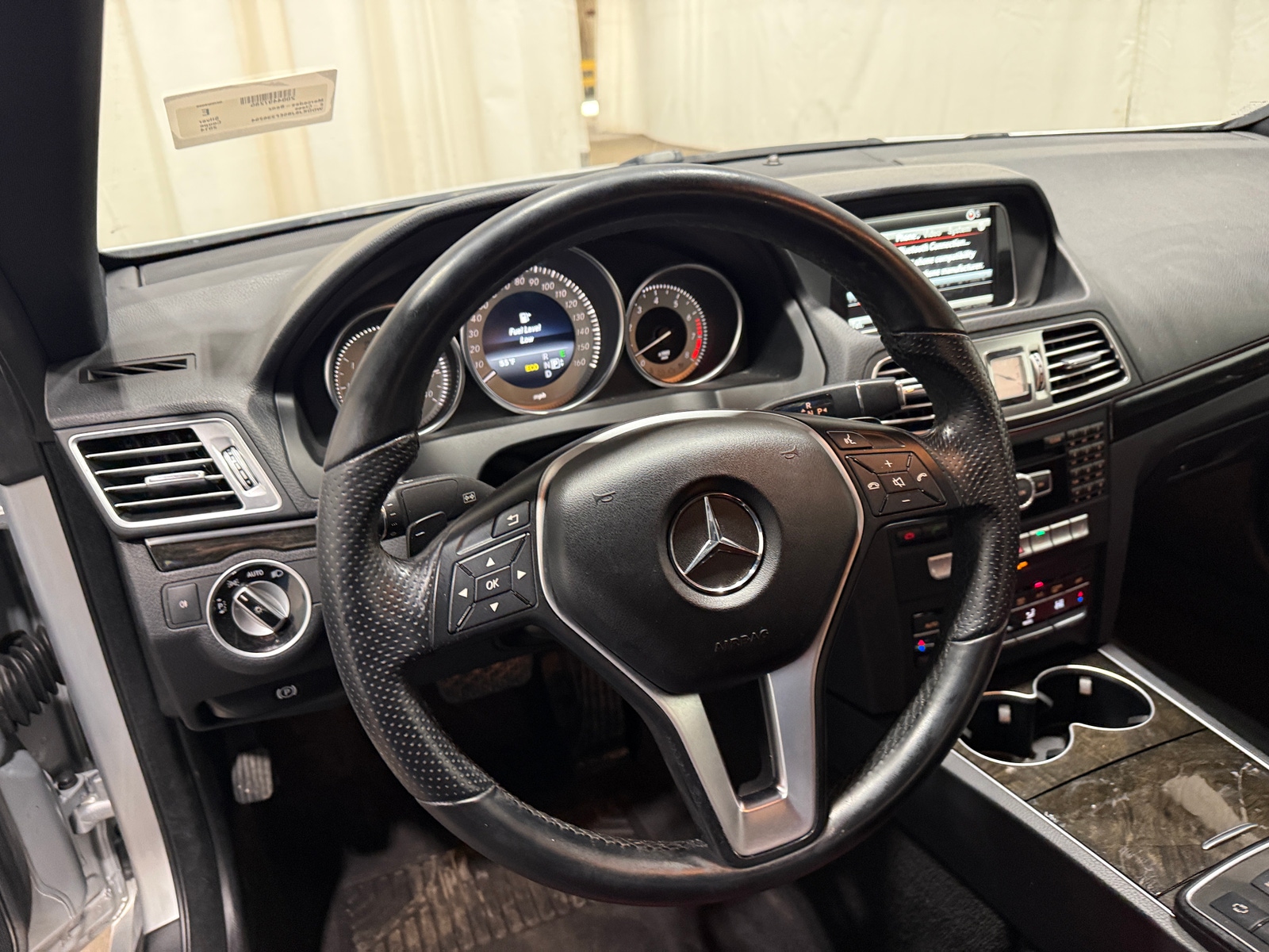 Thumbnail: 2014 Mercedes-Benz E-Class - 3