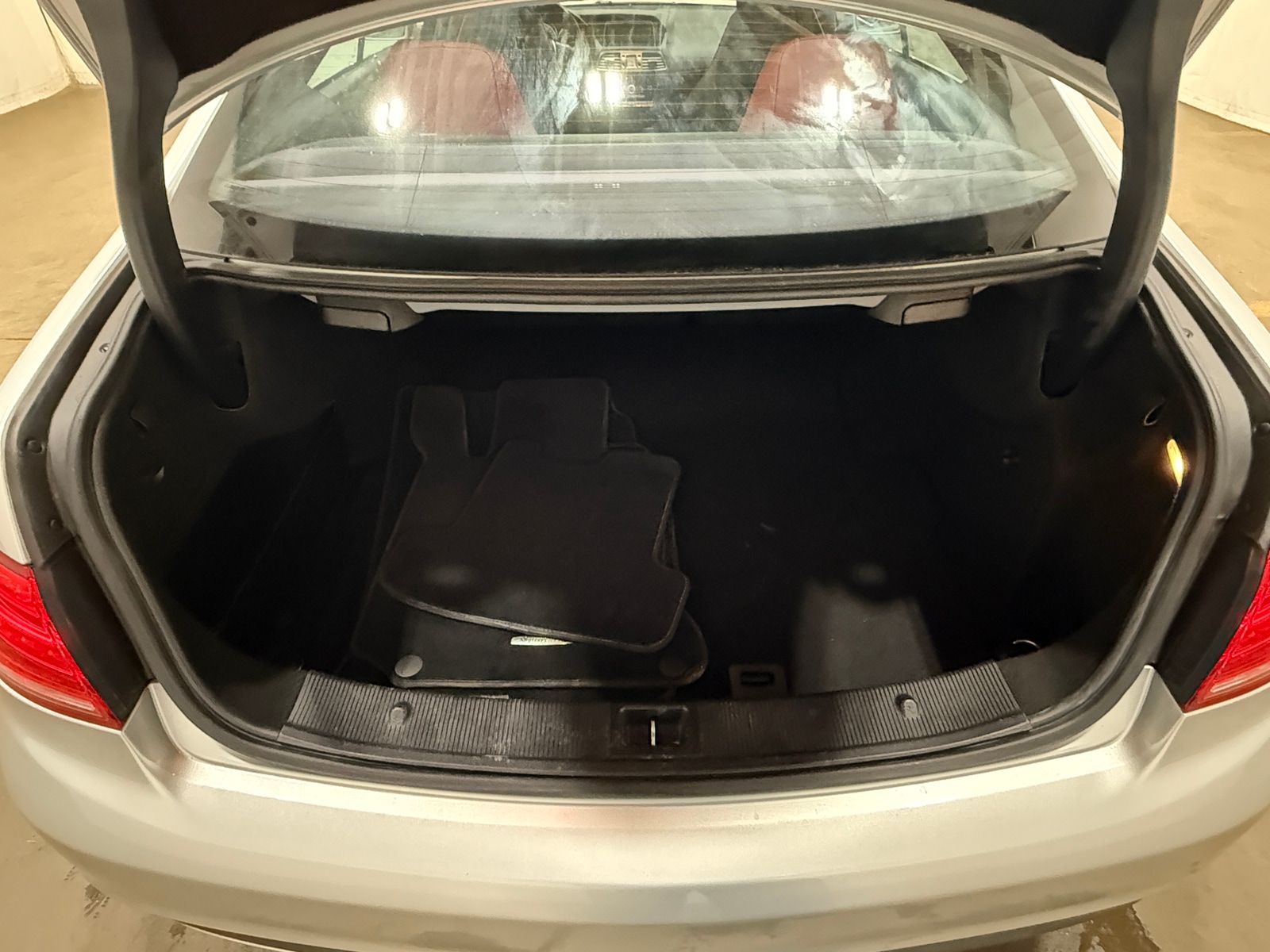 Thumbnail: 2014 Mercedes-Benz E-Class - 4