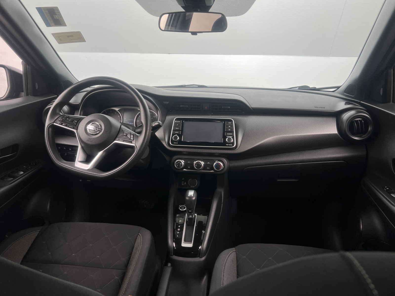 Thumbnail: 2020 Nissan Kicks - 3