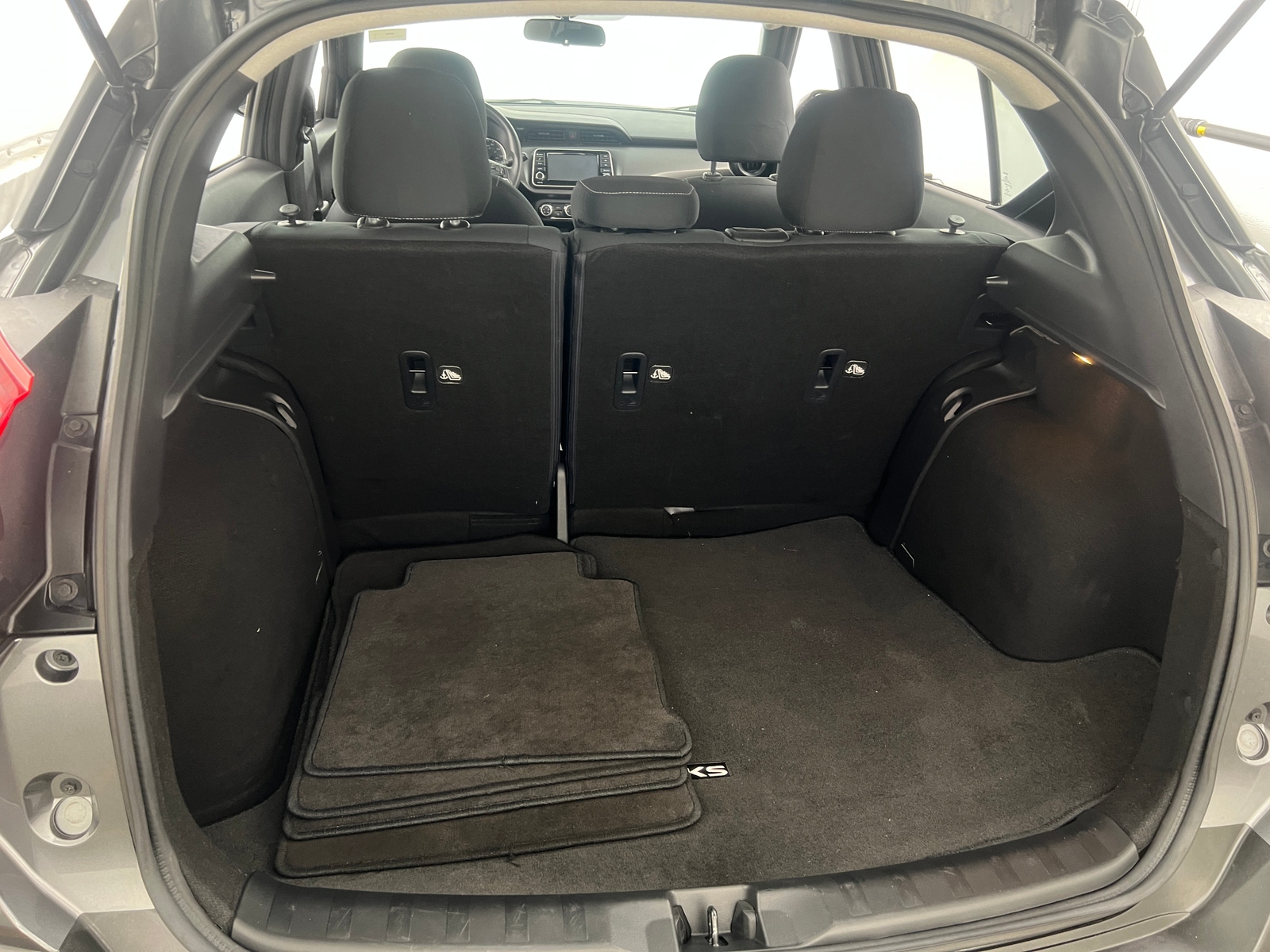 Thumbnail: 2020 Nissan Kicks - 7