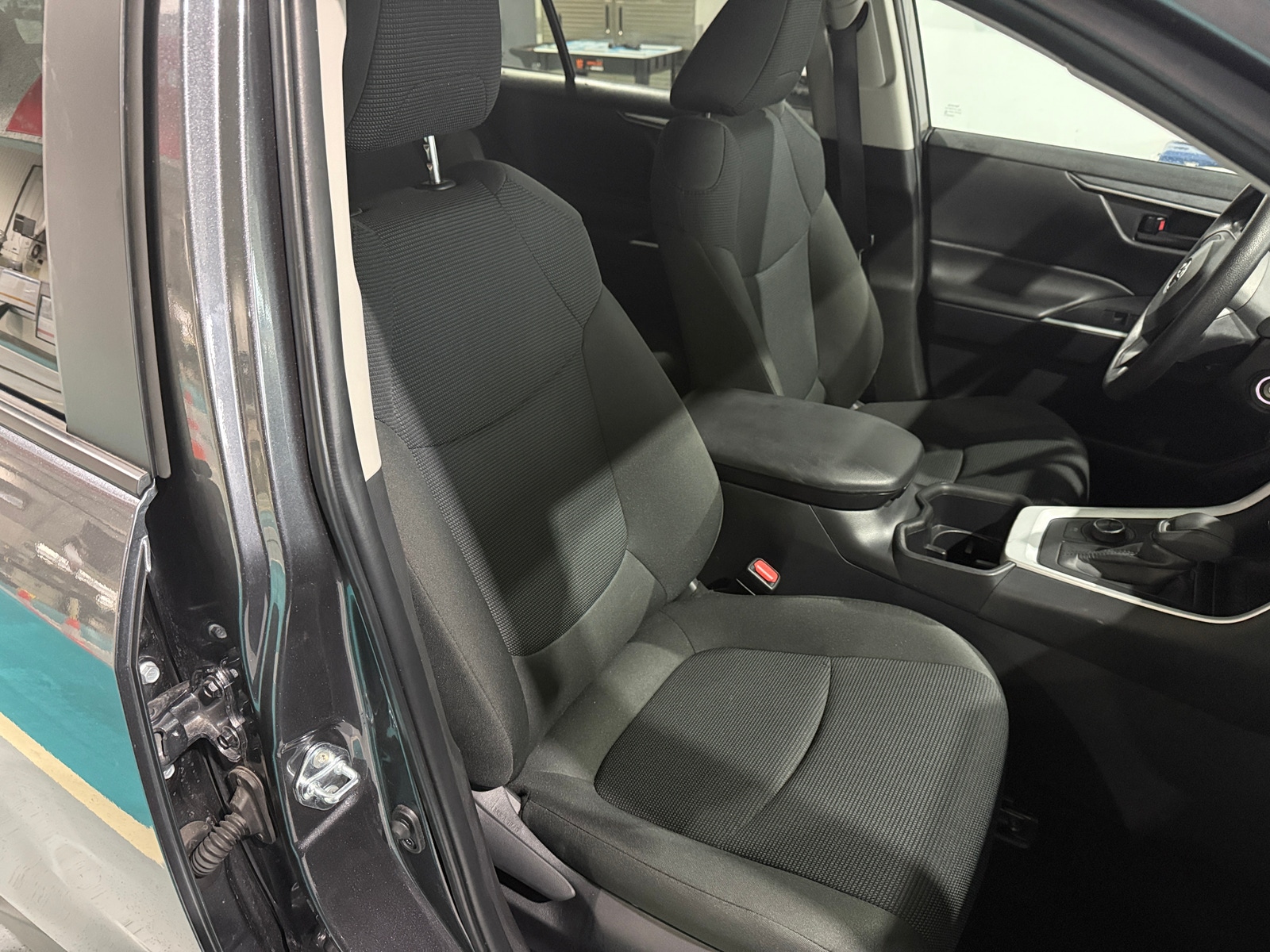 Thumbnail: 2025 Toyota RAV4 - 2