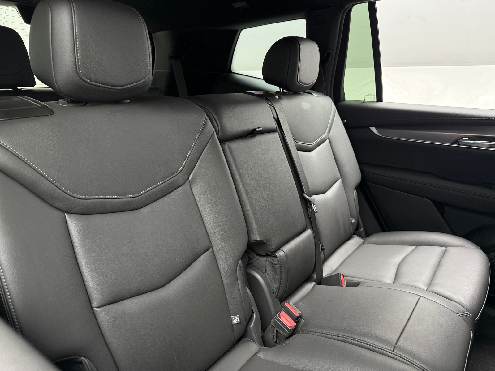 Thumbnail: 2024 Cadillac XT6 - 5