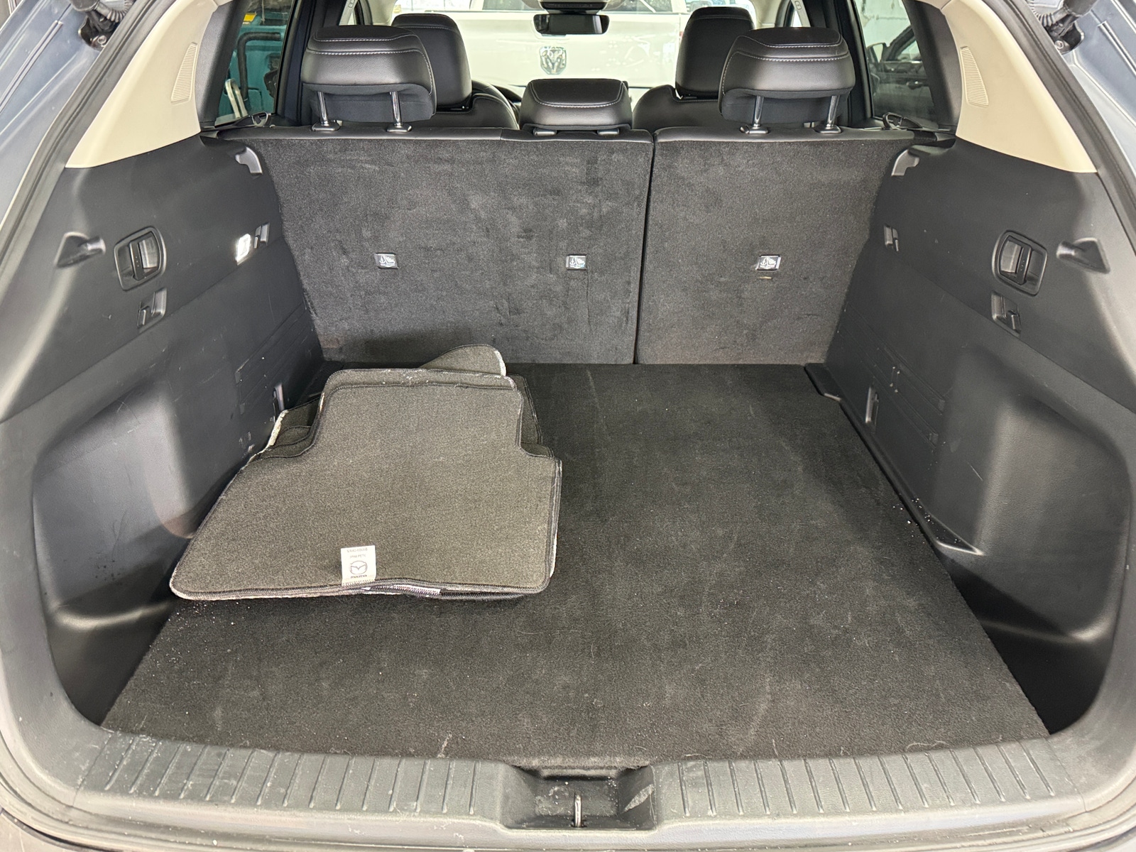 Thumbnail: 2025 Mazda CX-50 - 6