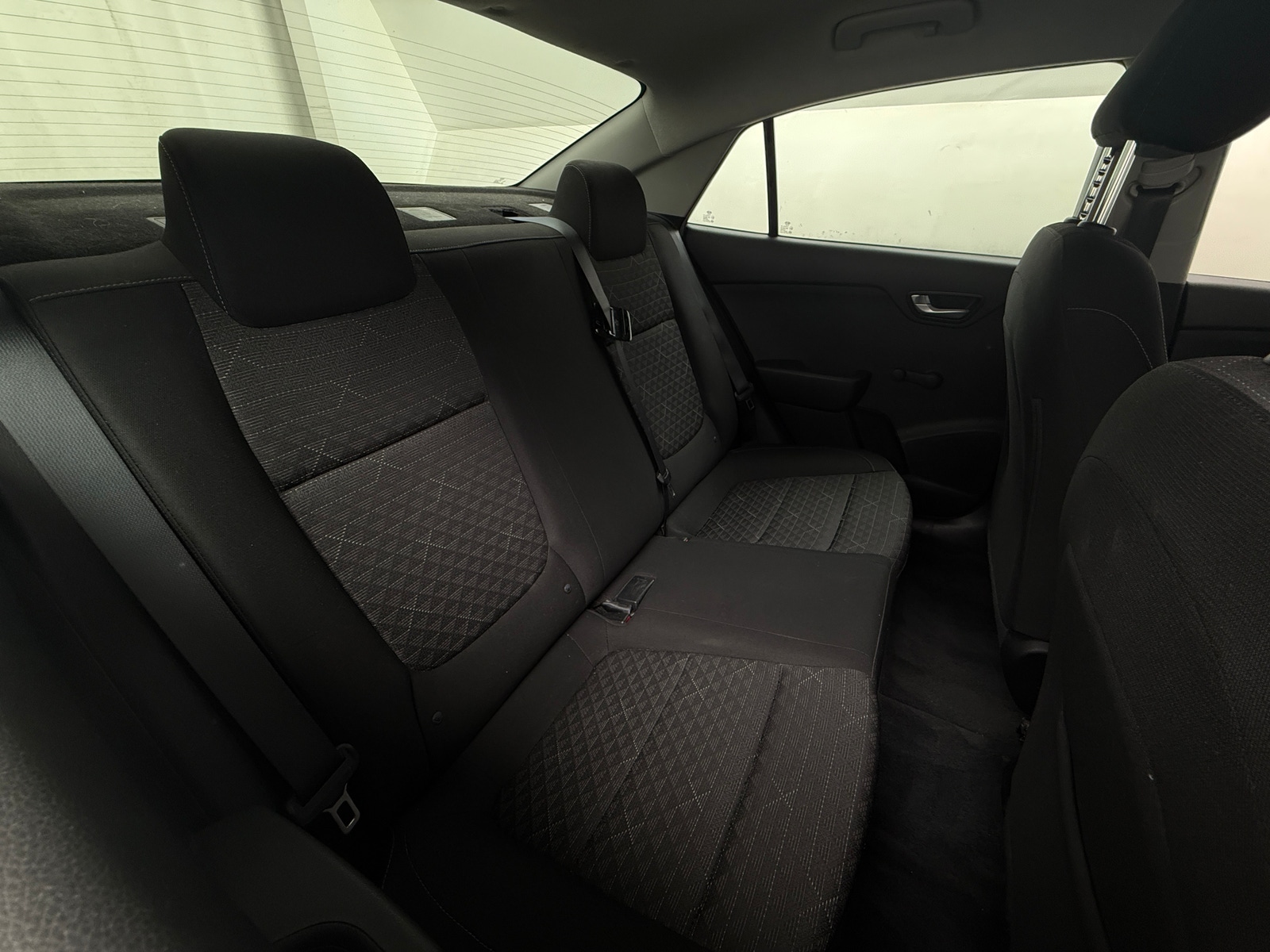 Thumbnail: 2018 Kia Rio - 6