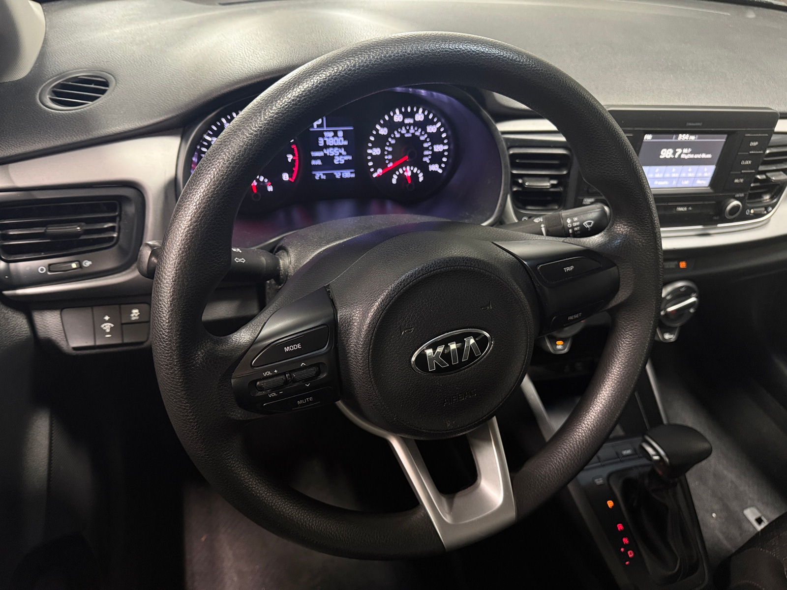 Thumbnail: 2018 Kia Rio - 5