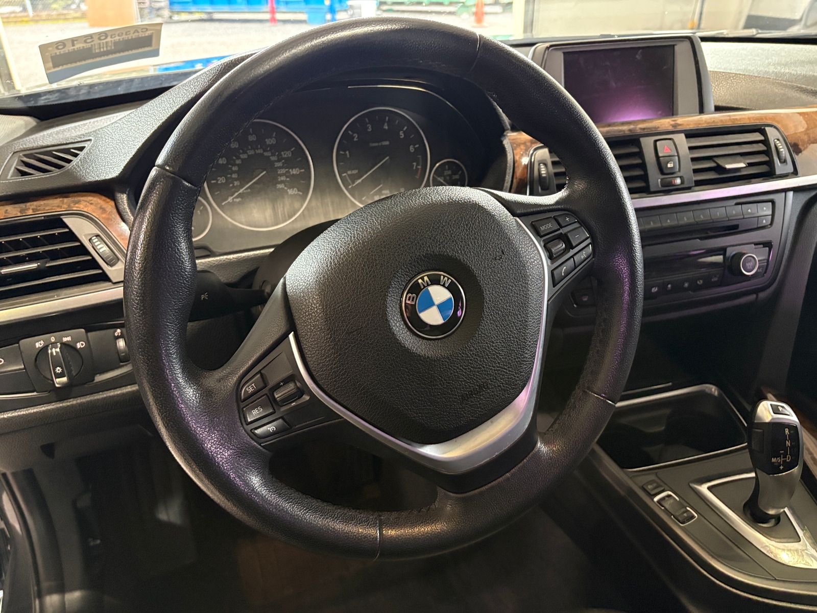 Thumbnail: 2014 BMW 3 Series - 4